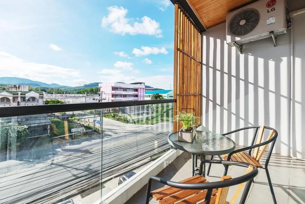 Lemonade Phuket Hotel -SHA Plus