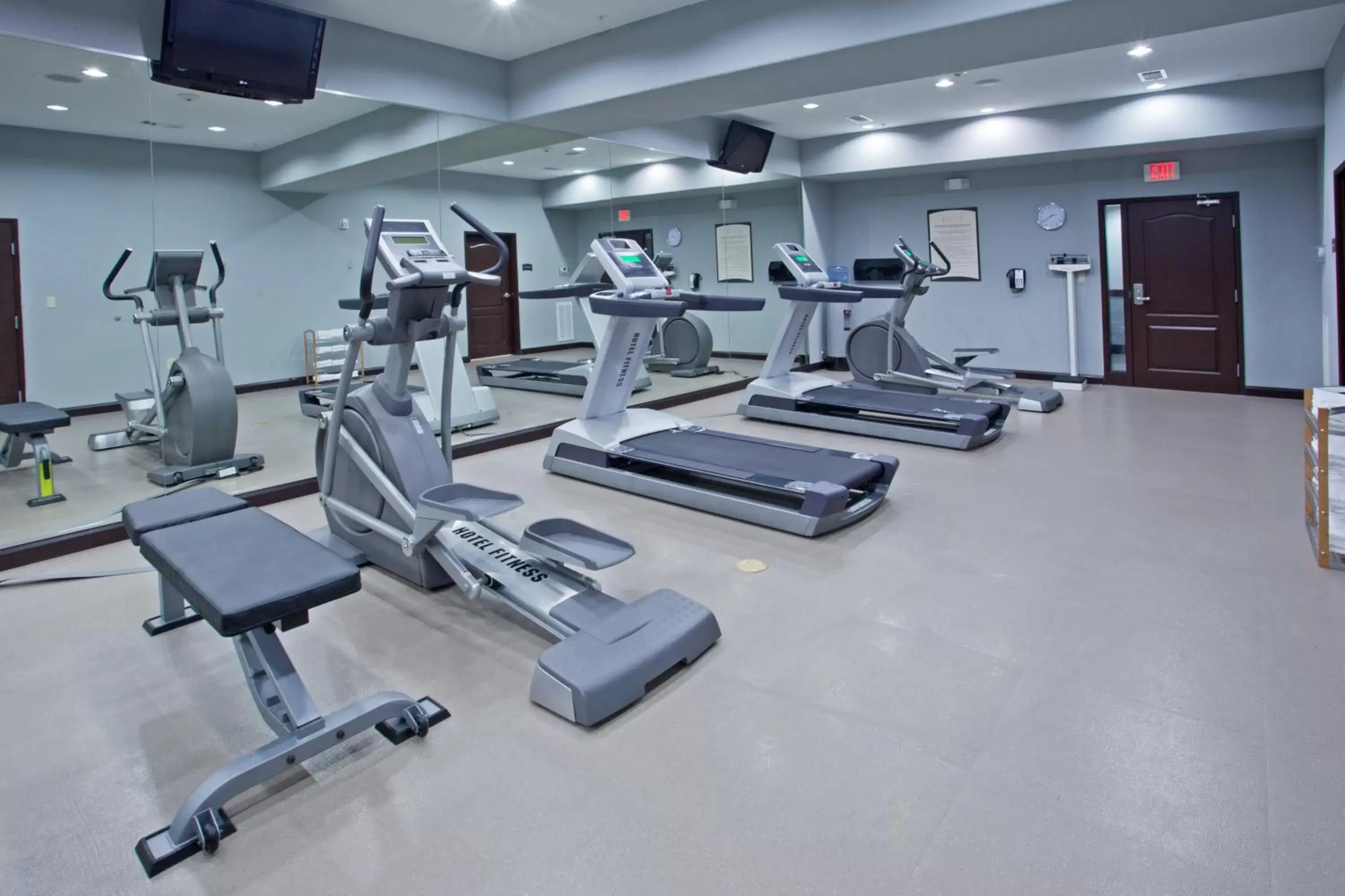 Fitness centre/facilities in Staybridge Suites Houston Stafford - Sugar Land, an IHG Hotel