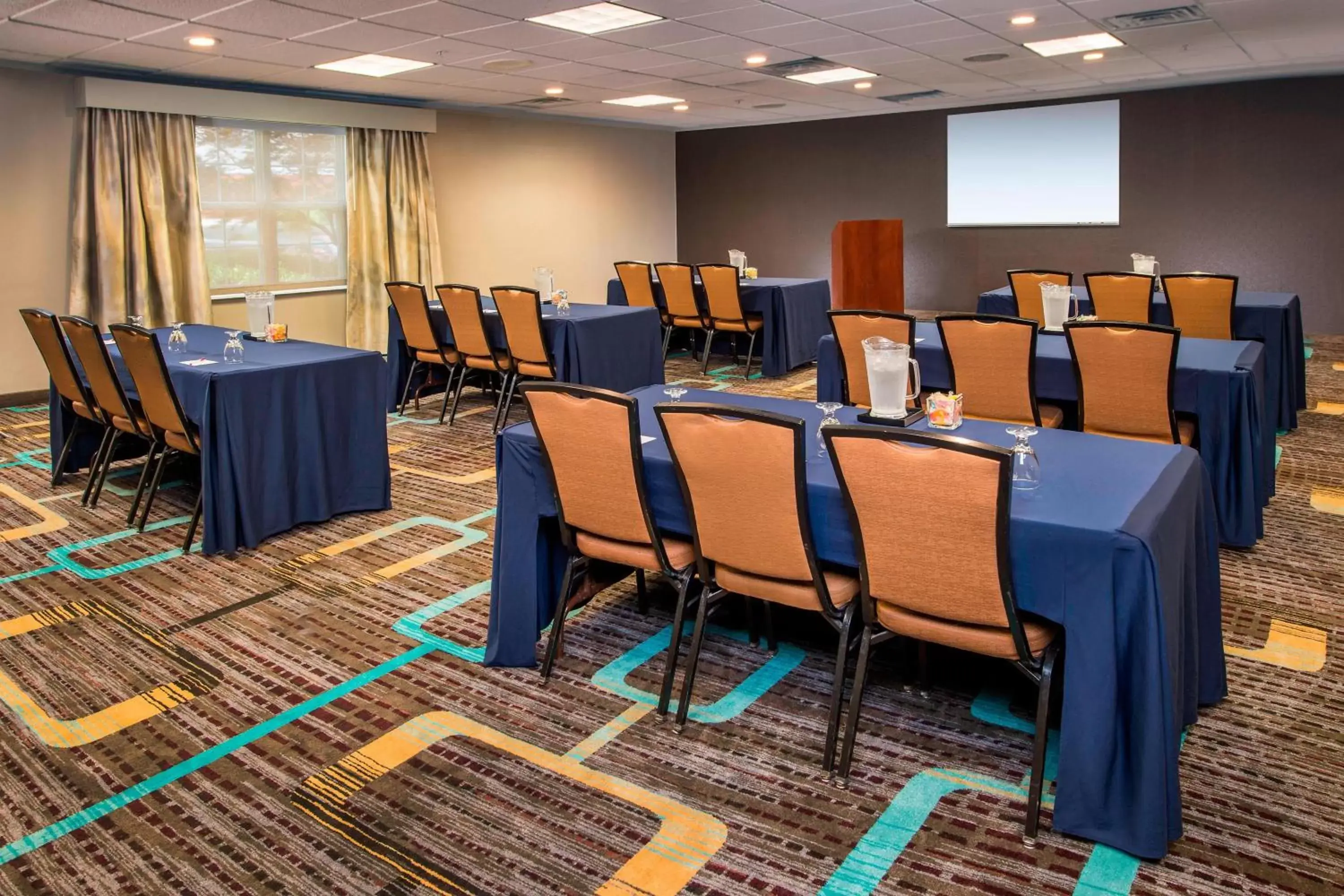 Meeting/conference room in Residence Inn Frederick