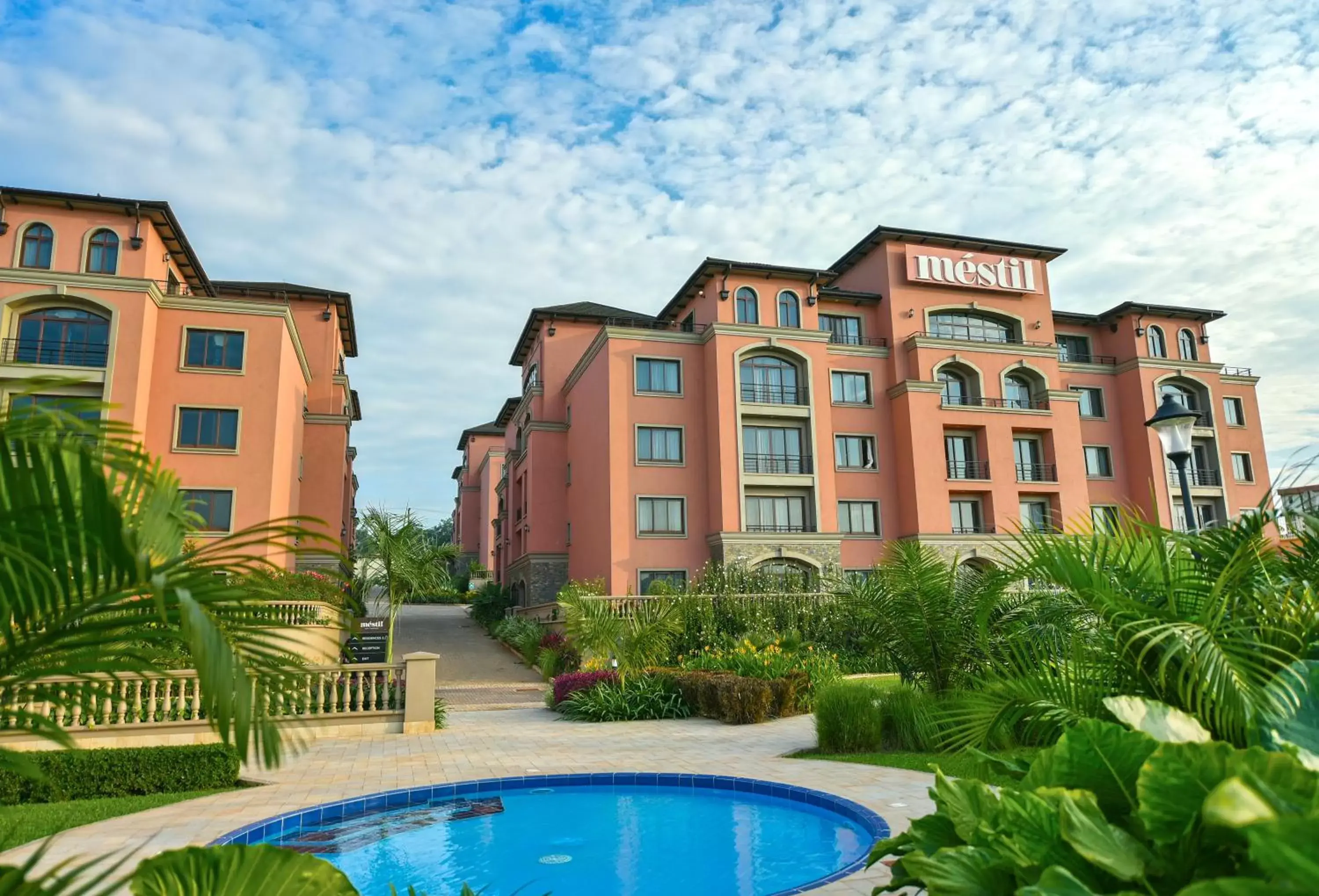 Facade/entrance, Swimming Pool in Mestil Hotel & Residences