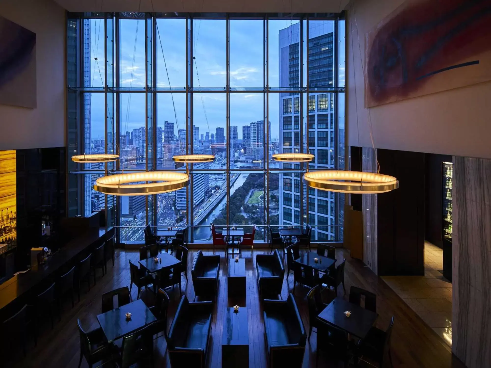 Lounge or bar, Fitness Center/Facilities in Royal Park Hotel The Shiodome, Tokyo
