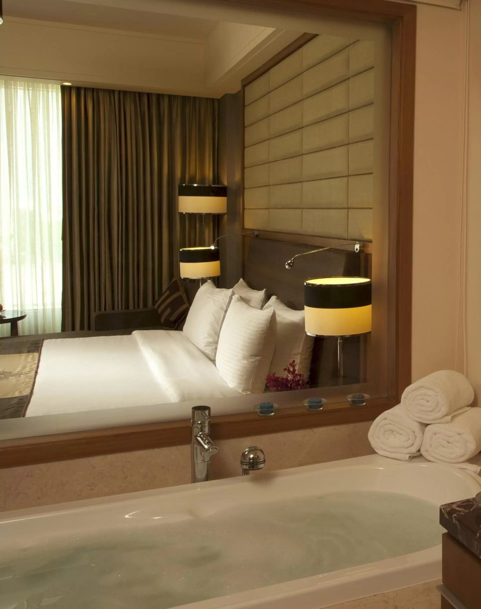 Bed in Radisson Blu Hotel, Nagpur