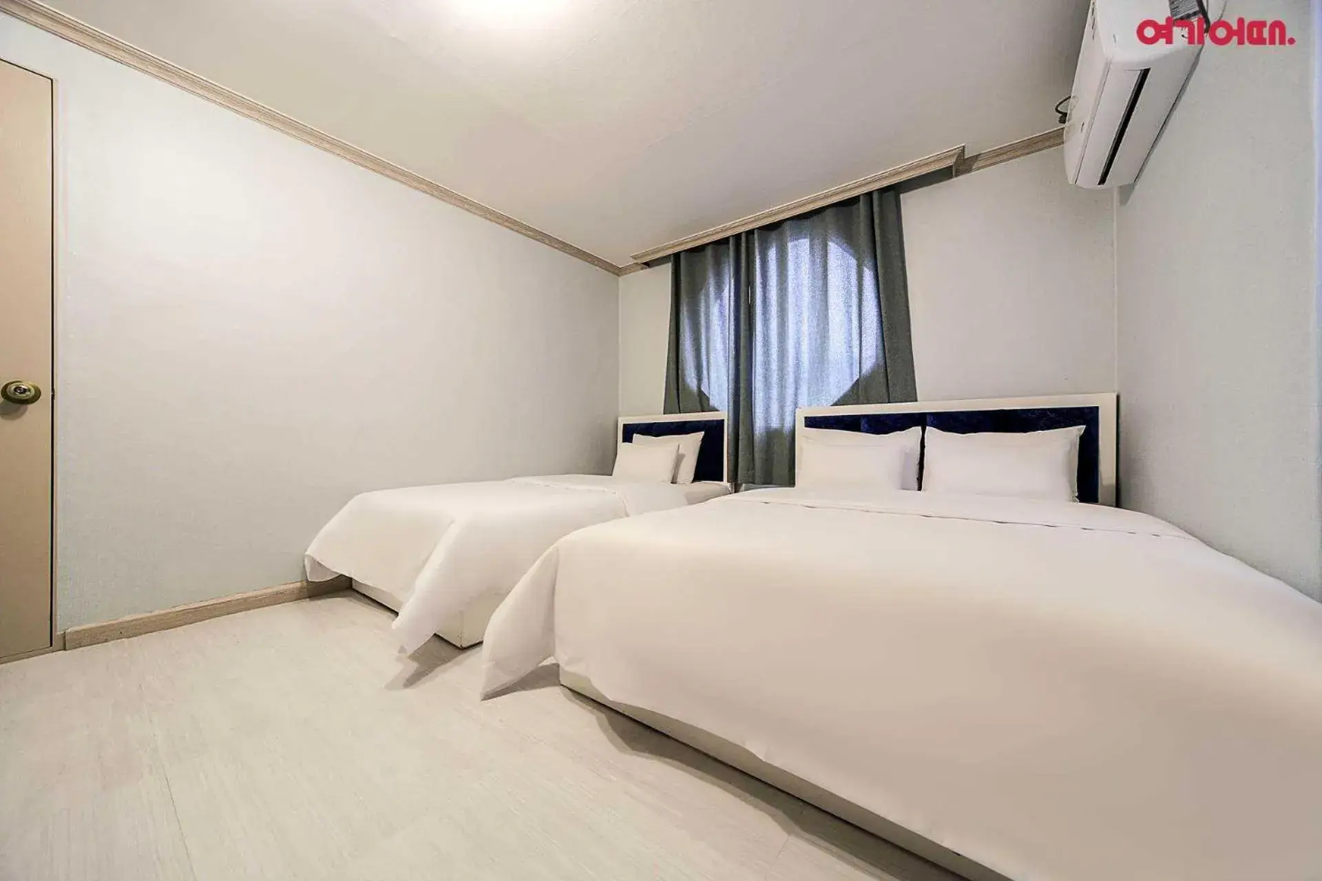 Bed in Goodstay Grand Motel Chuncheon