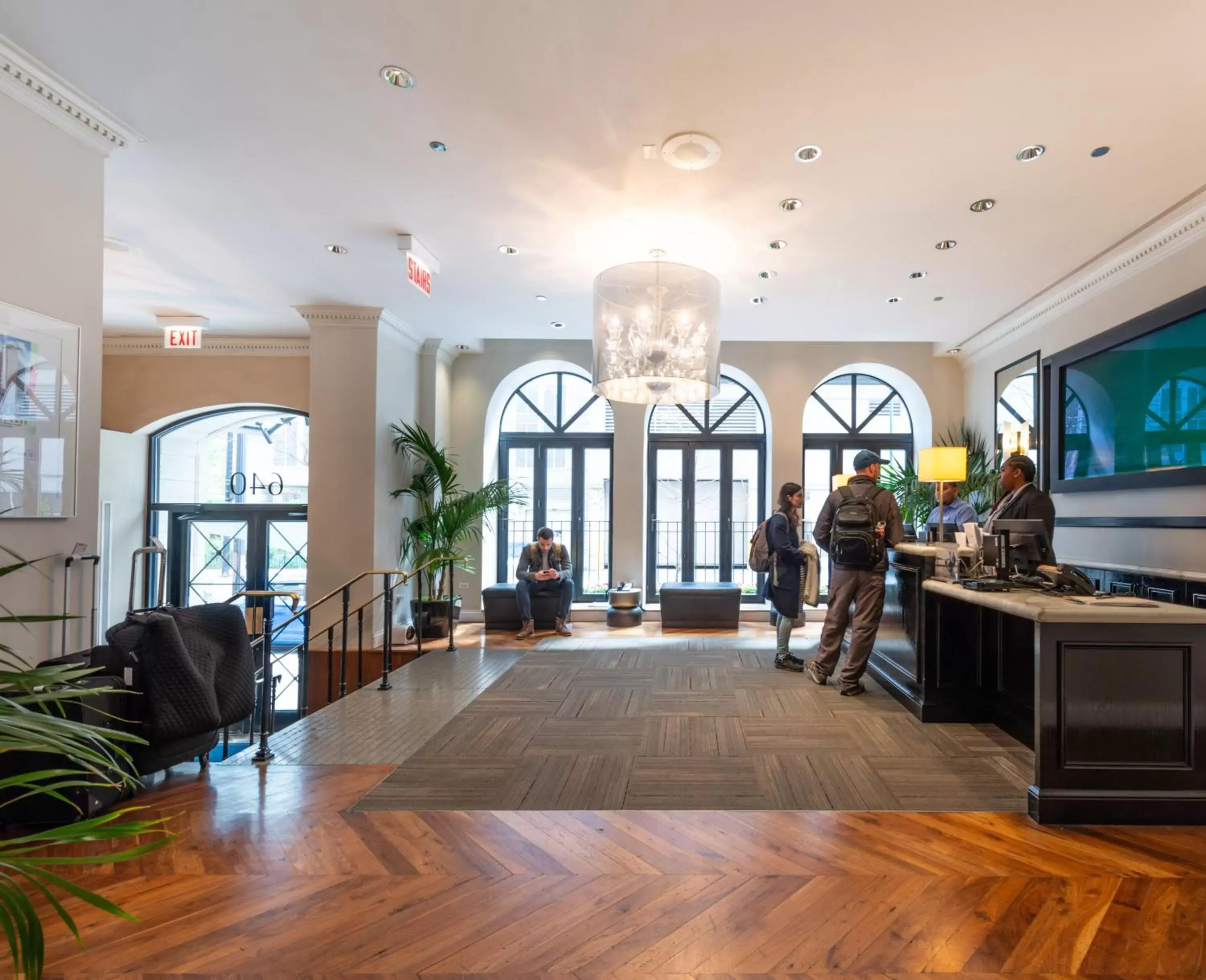 Lobby or reception in Holiday Inn Express Chicago - Magnificent Mile, an IHG Hotel