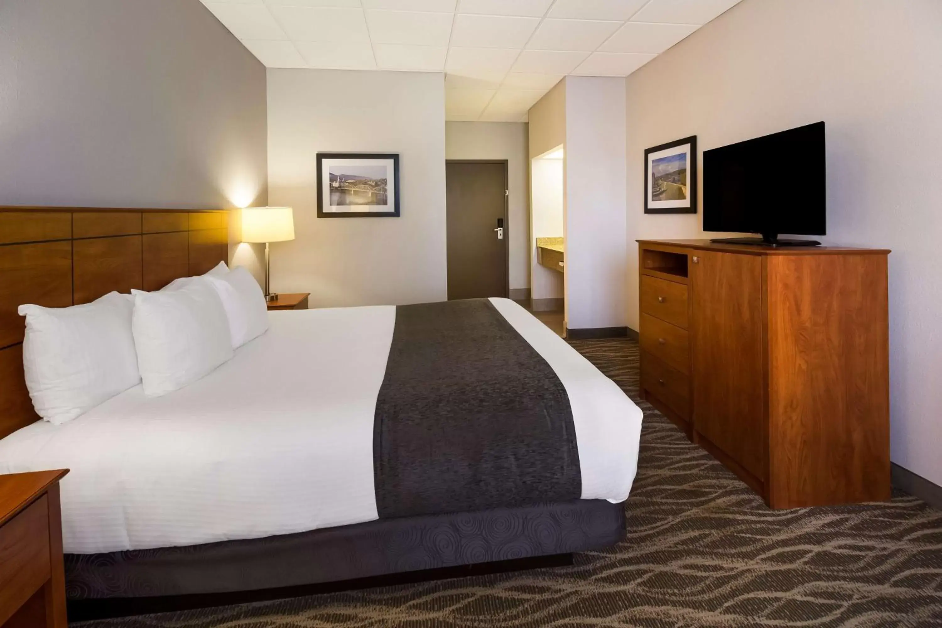 Bedroom, Bed in Best Western Lock Haven Bedroom, Bed in Best Western Lock Haven