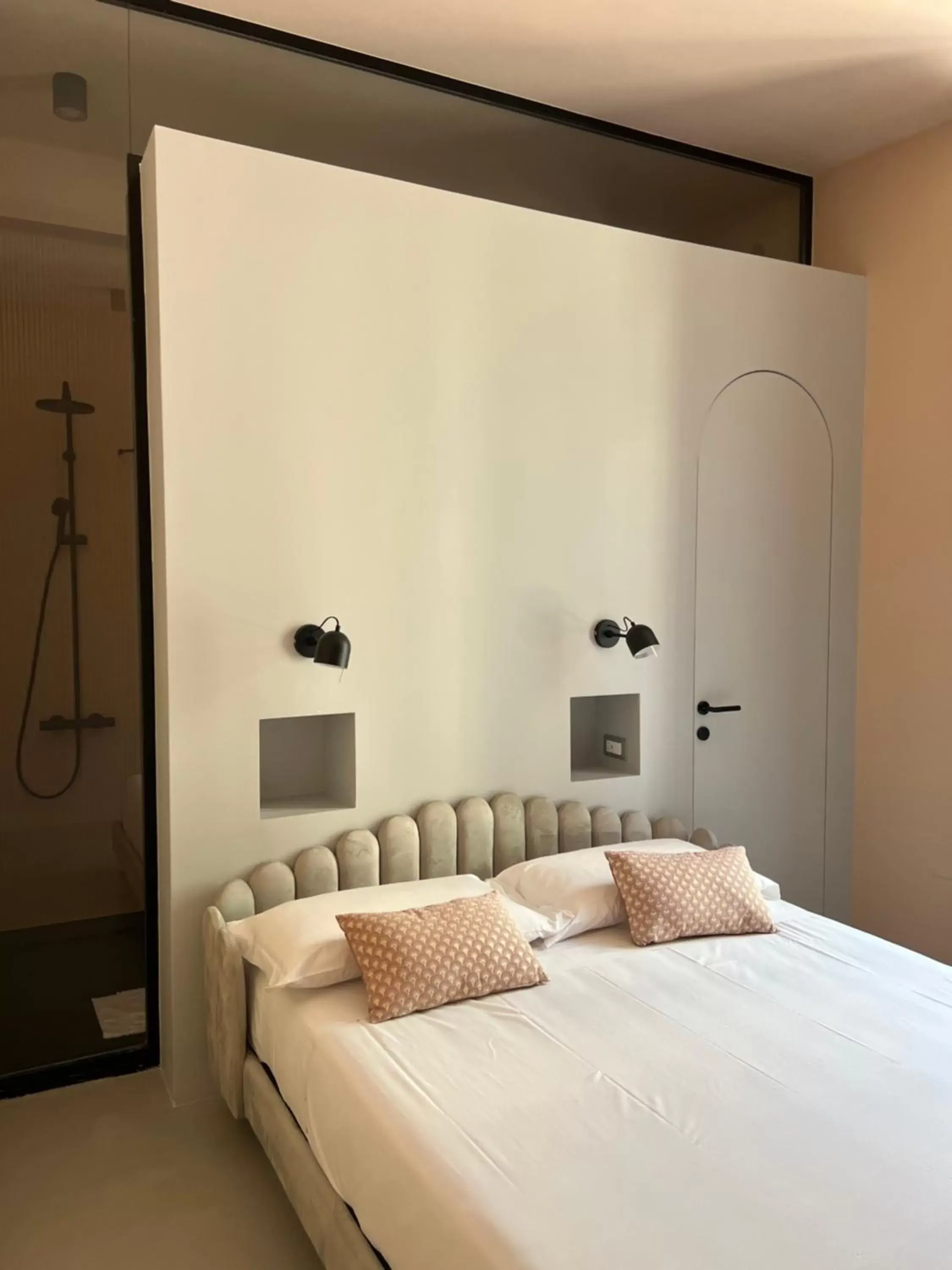 Bed in Luciani 33 luxury rooms