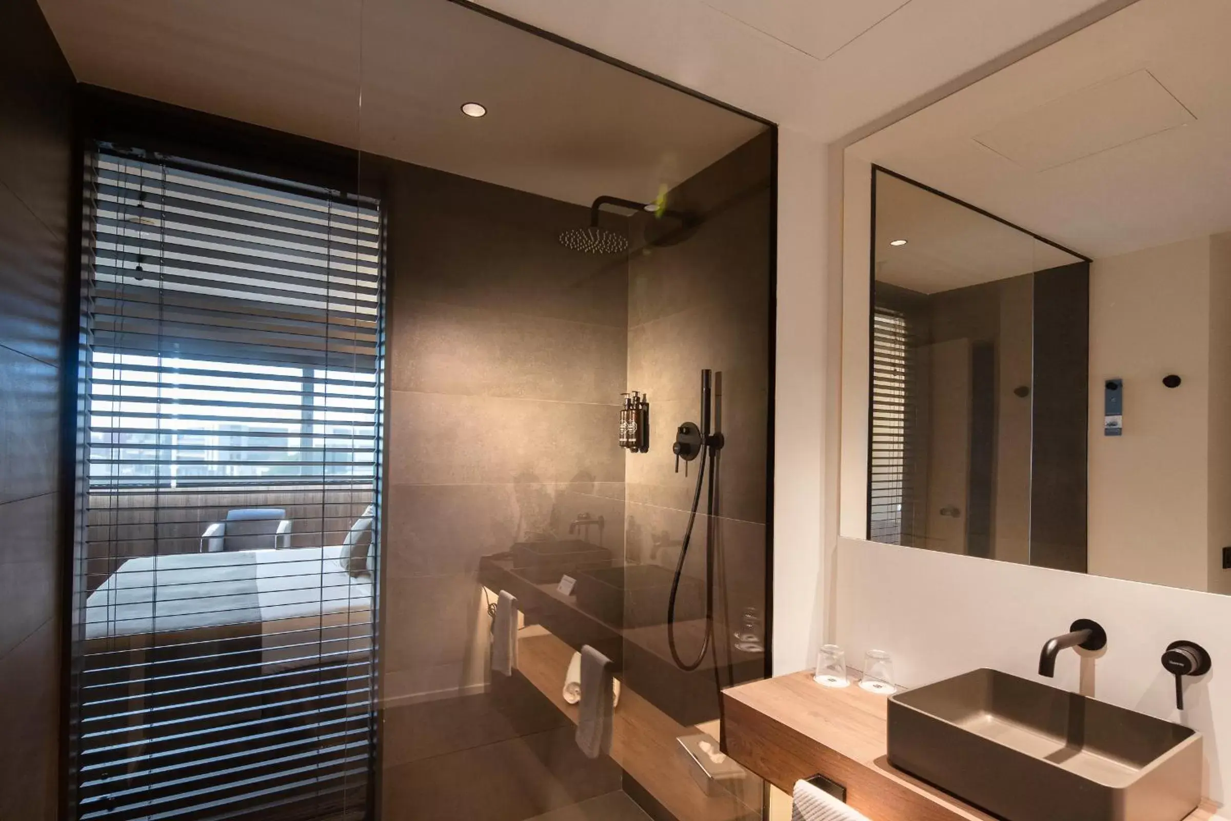 Bathroom in BAH Barcelona Airport Hotel