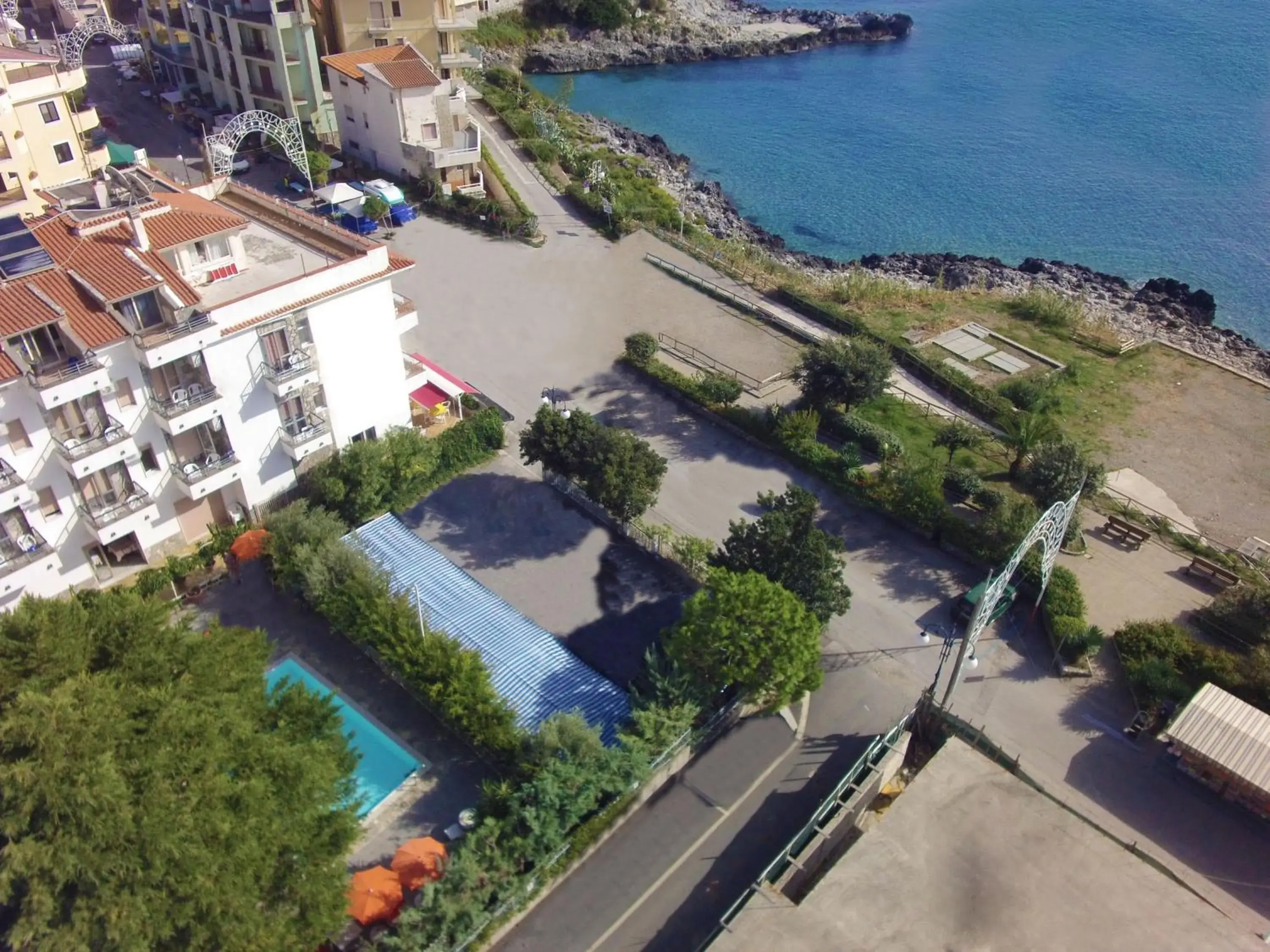 Bird's eye view, Bird's-eye View in Hotel Calanca