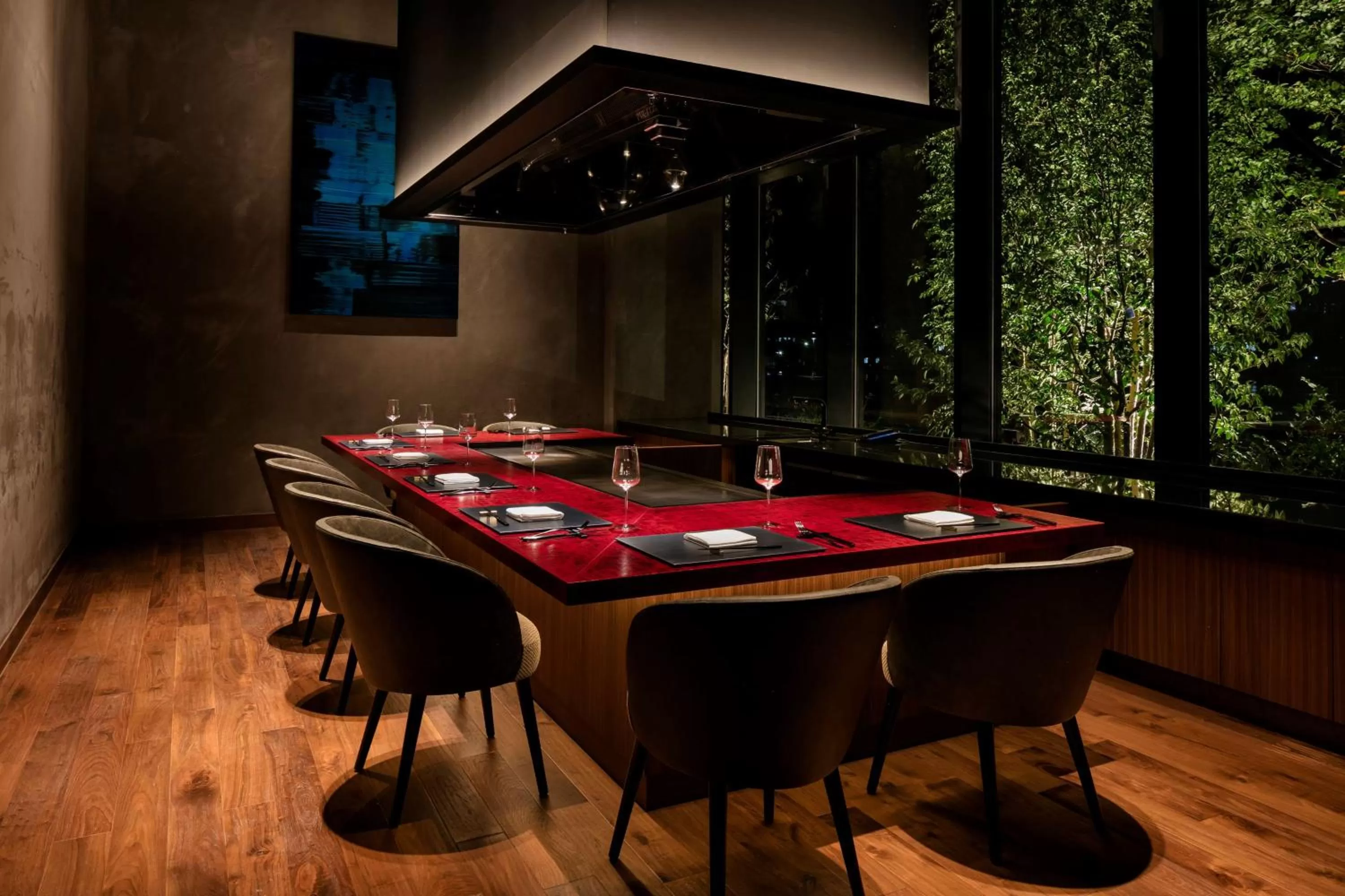 Restaurant/places to eat in Hilton Nagasaki