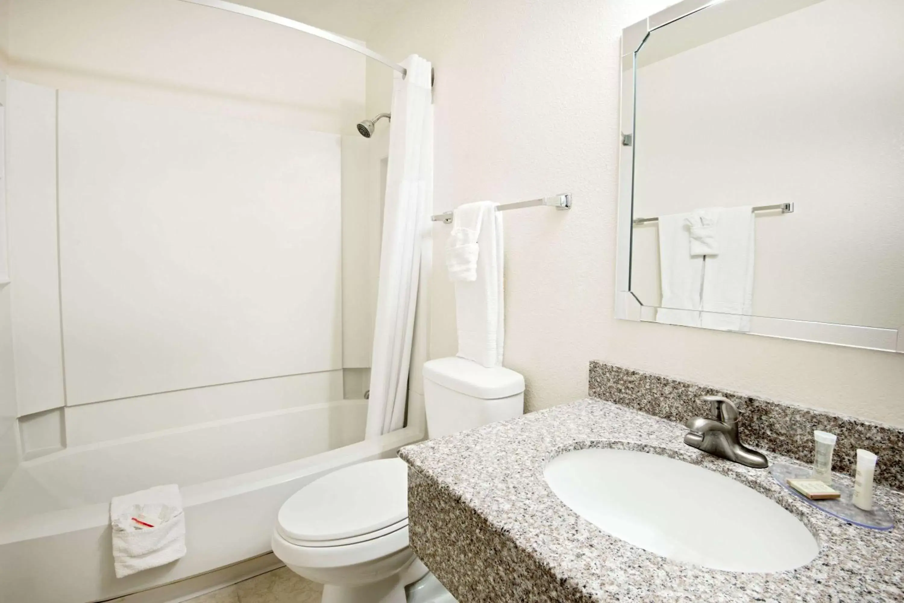 Bathroom in Super 8 by Wyndham Las Cruces/White Sands Area