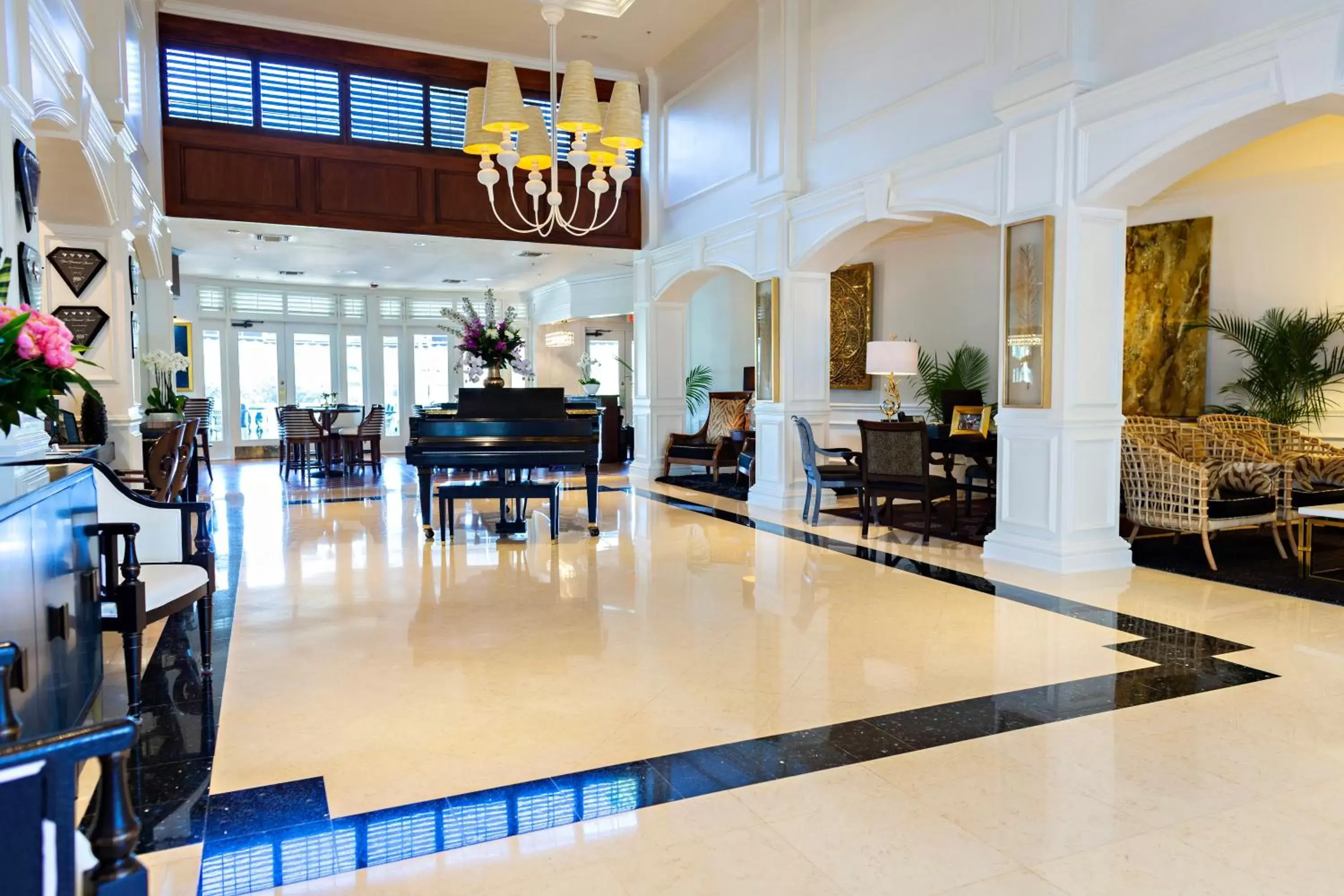 Lobby or reception in Inn at Pelican Bay