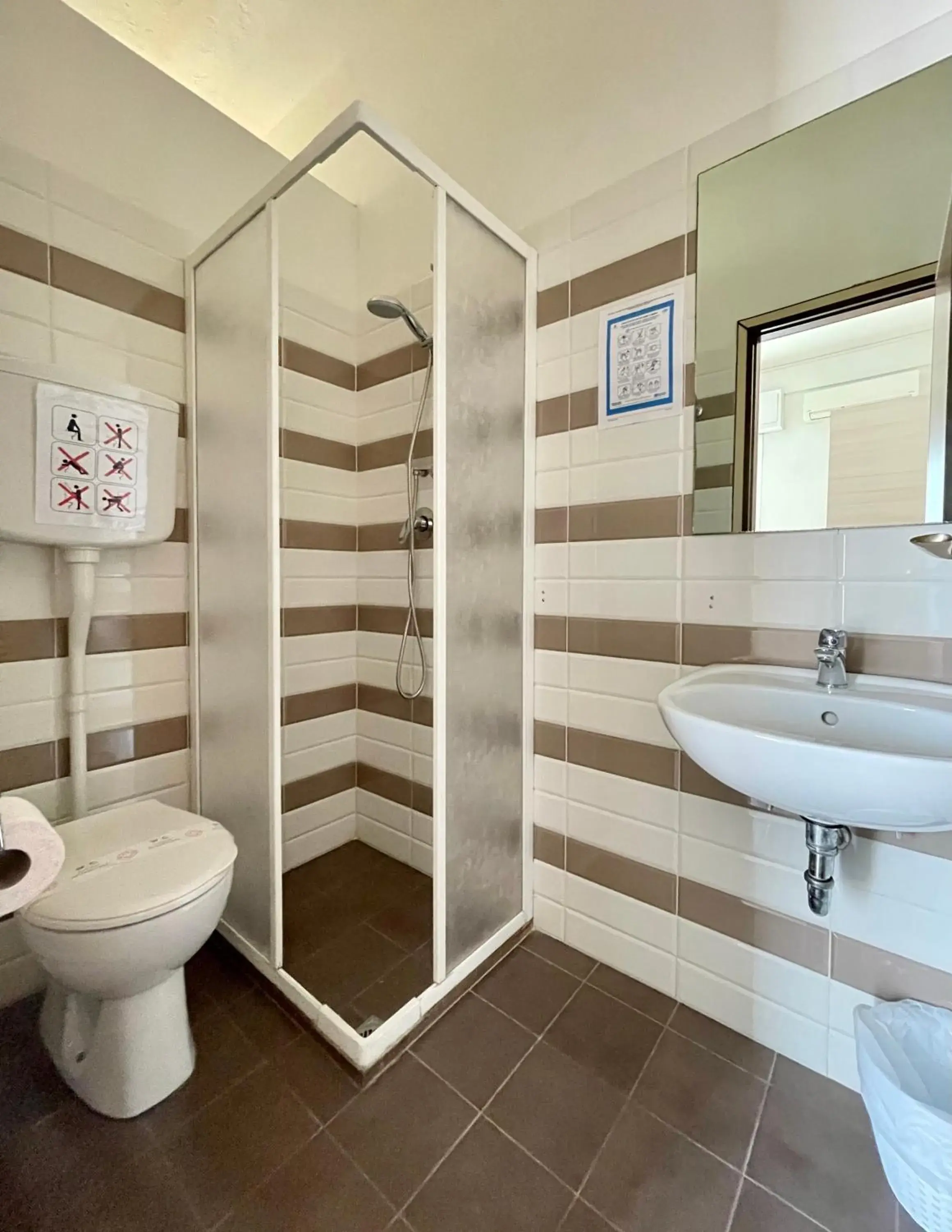 Bathroom in Hotel Orlov Rimini