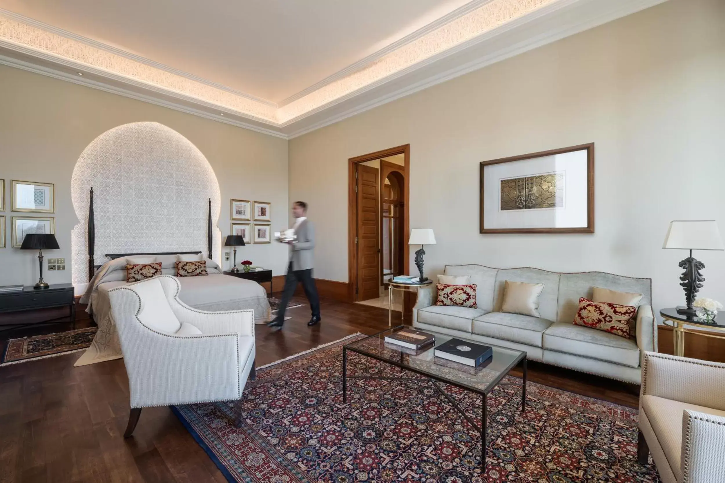 Bathroom, Seating Area in The Oberoi Marrakech