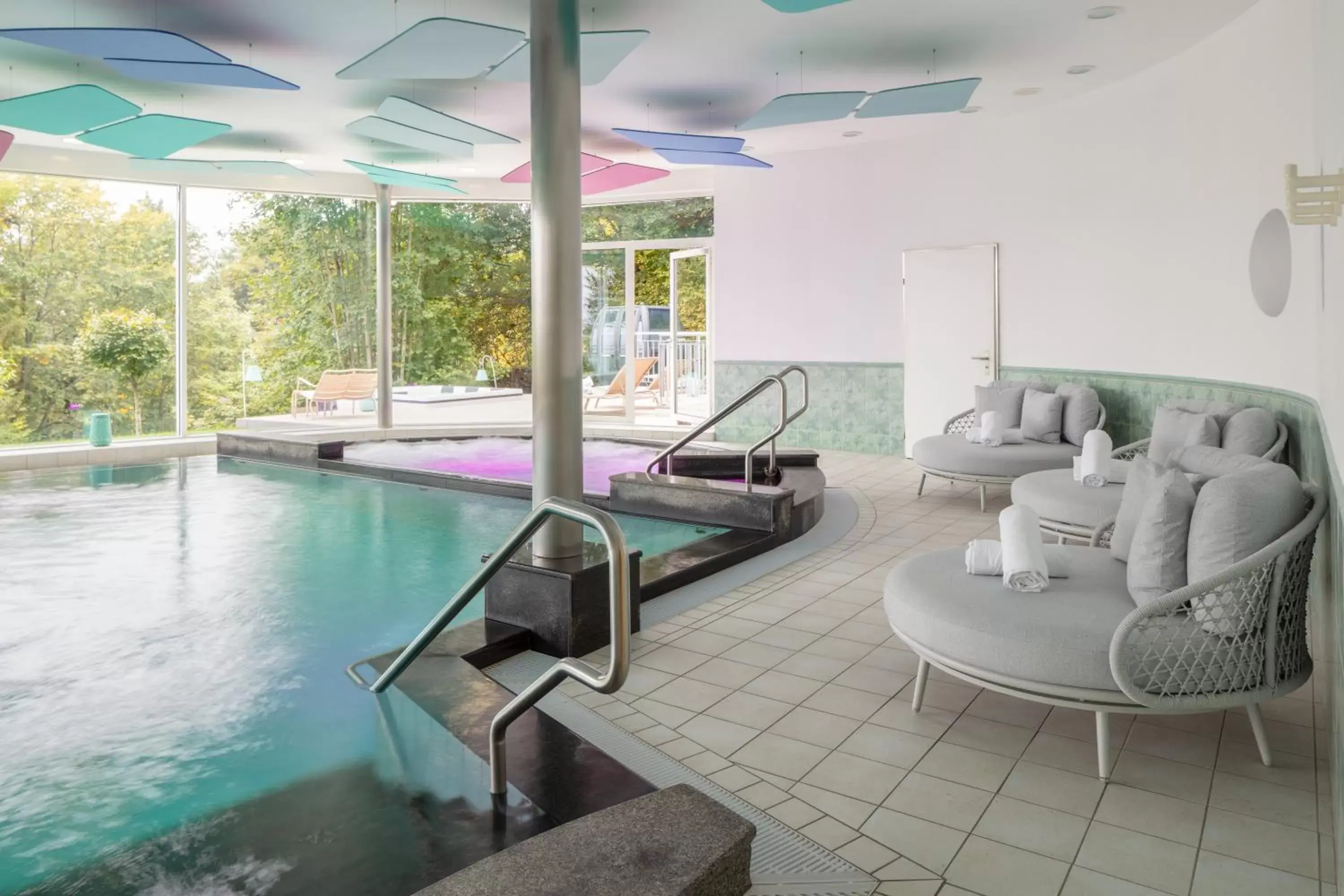 Spa and wellness centre/facilities, Swimming Pool in Hotel Waldegg - Adults only