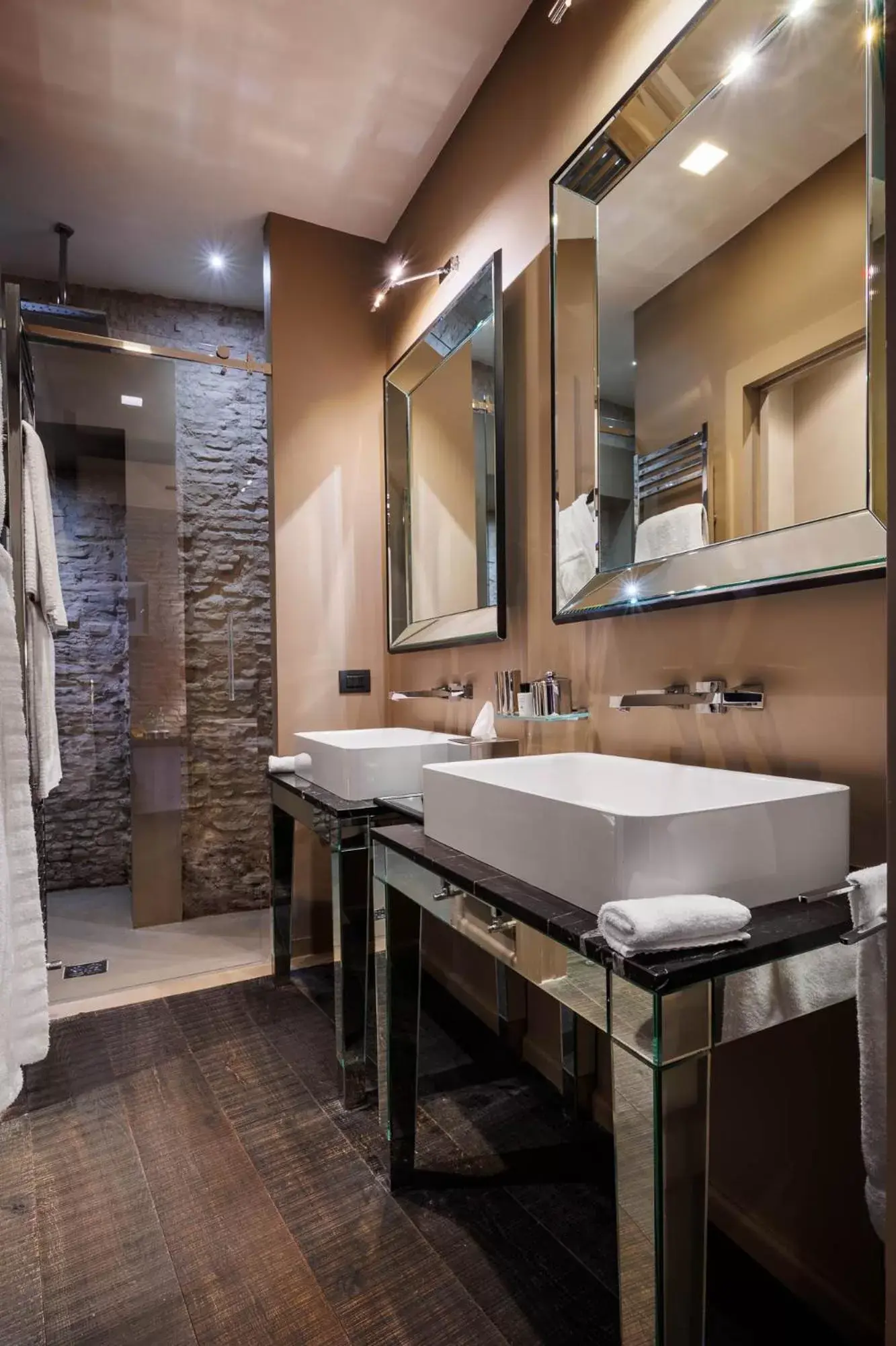 Bathroom in DOM Hotel Roma - Preferred Hotels & Resorts