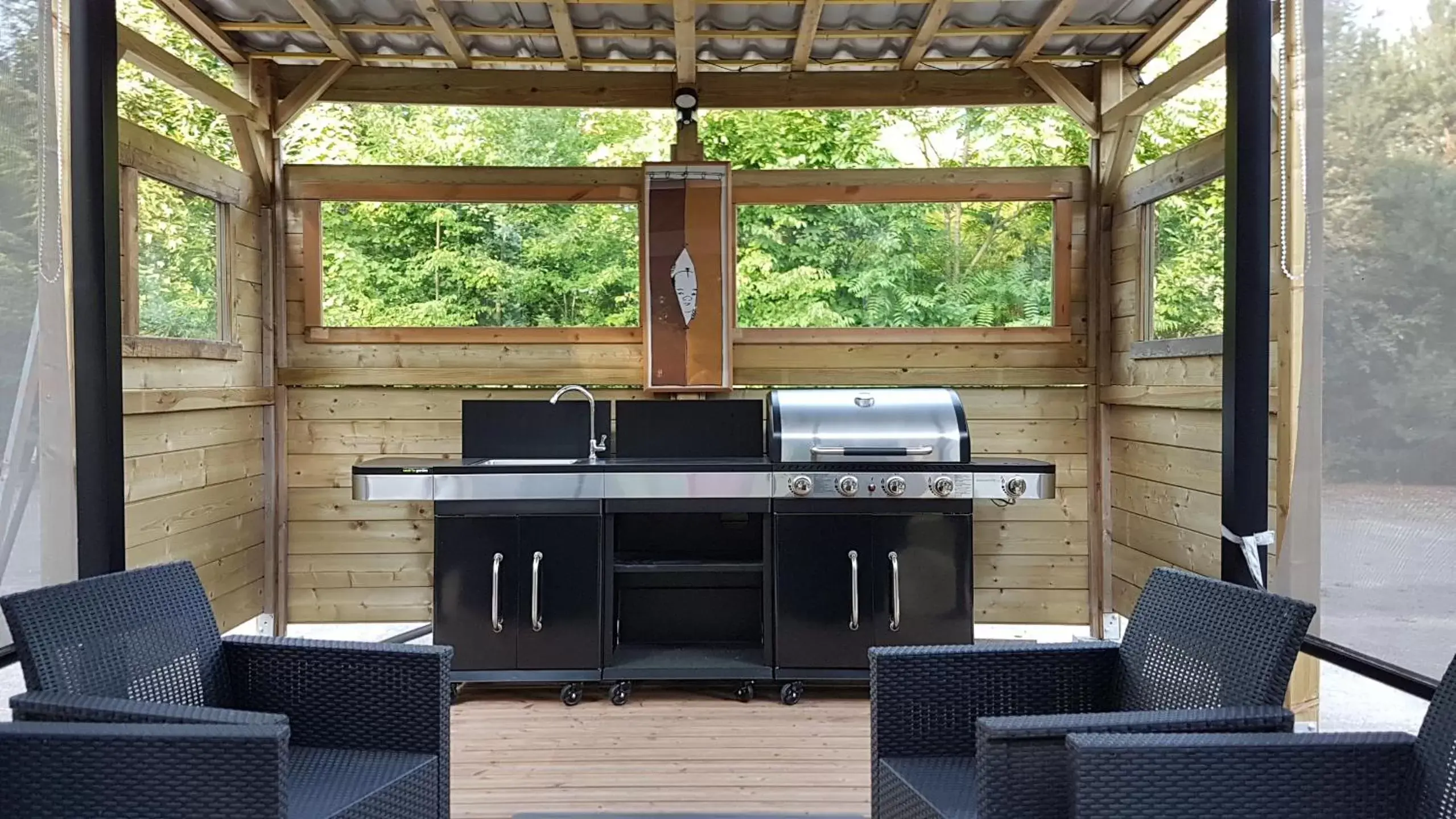 BBQ facilities in Le Clos des Écureuils