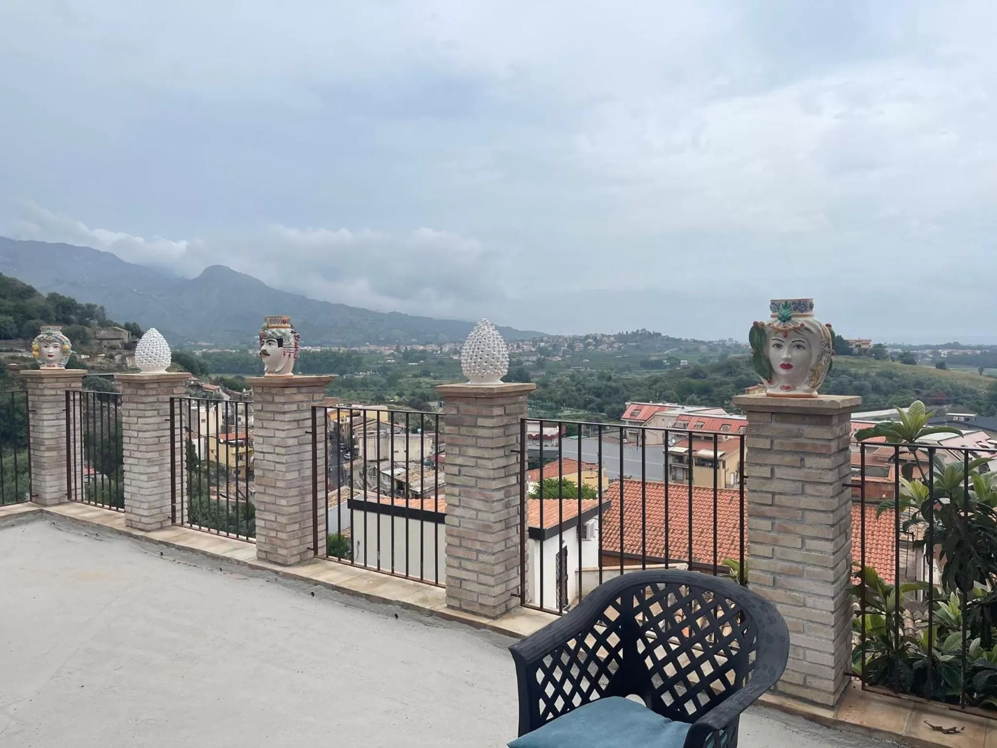 Day, Mountain View in Bed and Relax-Il Maniero