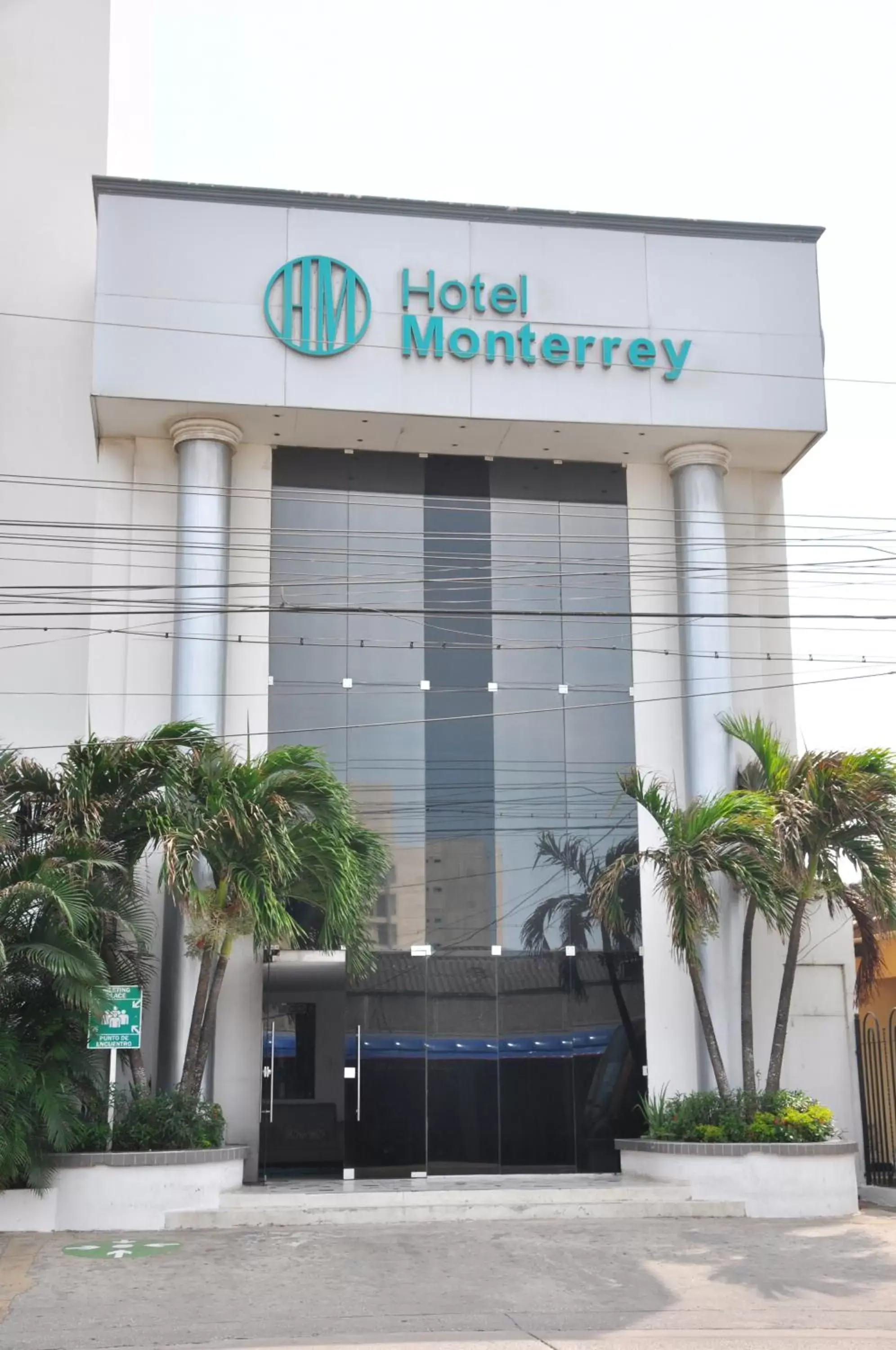 Facade/entrance, Property Building in Hotel Monterrey