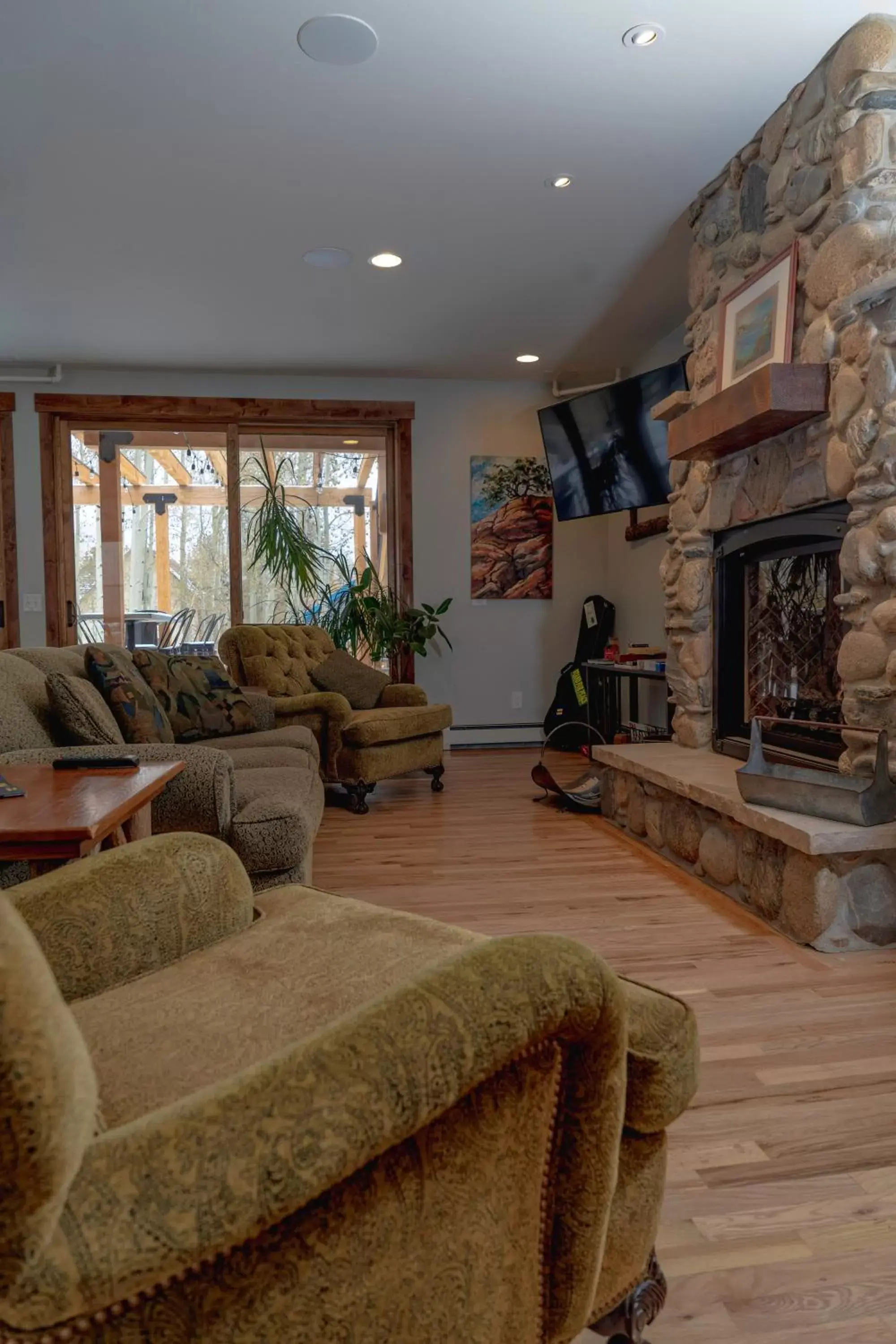 Seating Area in Clear Creek Inn