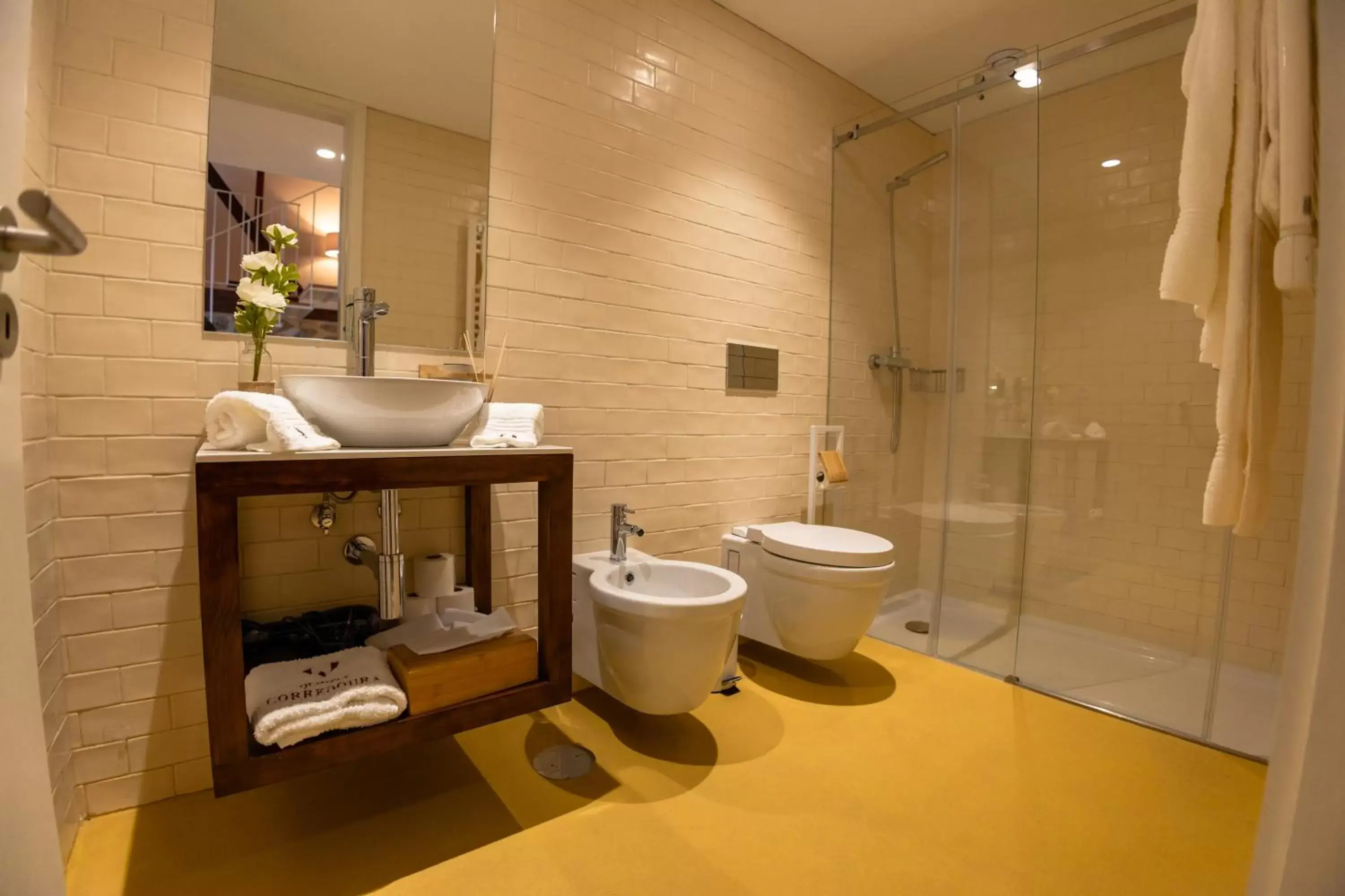 Bathroom in Quinta da Corredoura, Hotel Rural