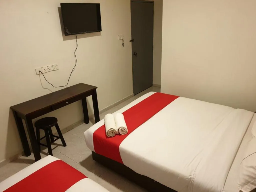 Bed in Fully Hotel Desa Tebrau