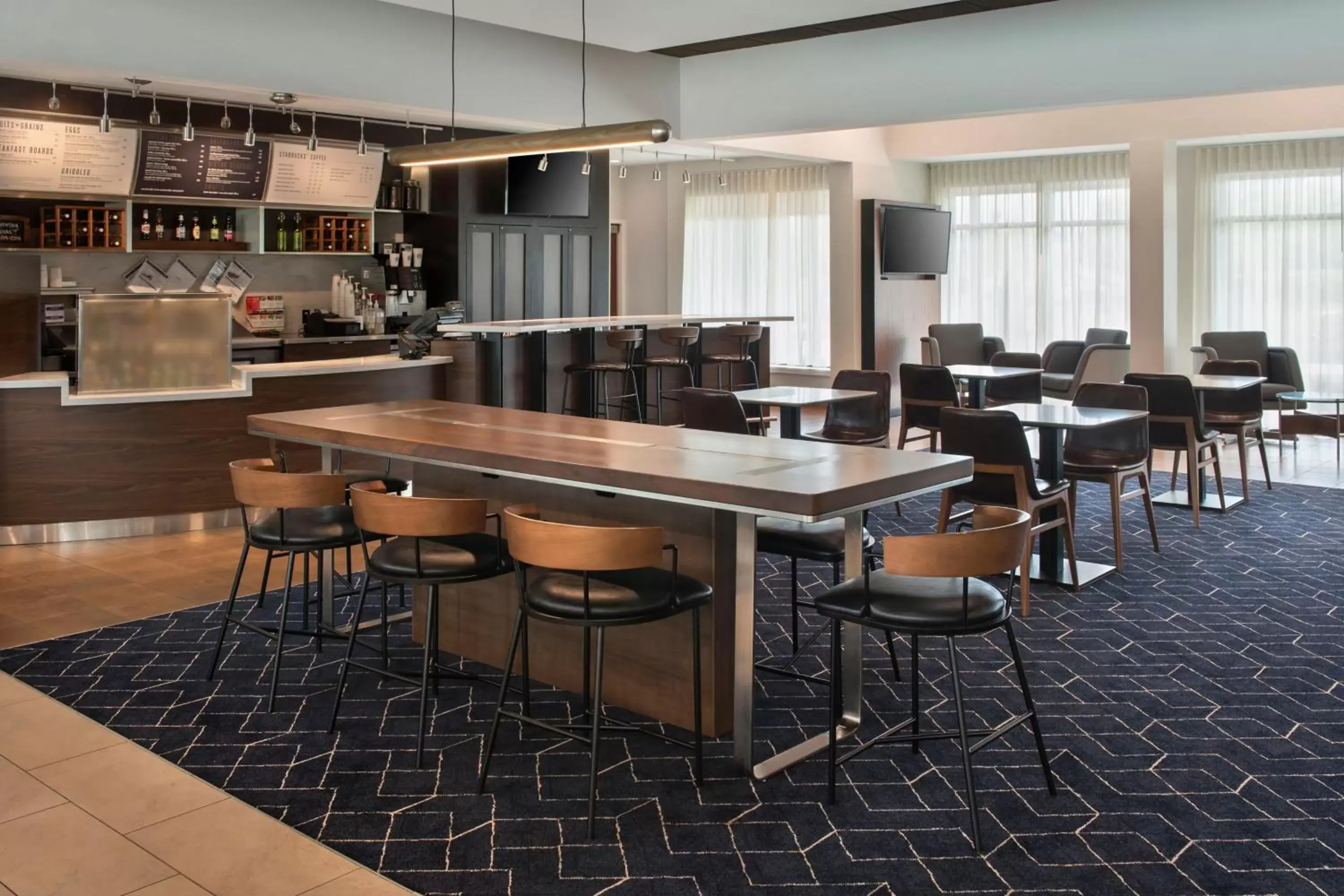 Restaurant/places to eat, Lounge/Bar in Courtyard by Marriott Silver Spring North/White Oak