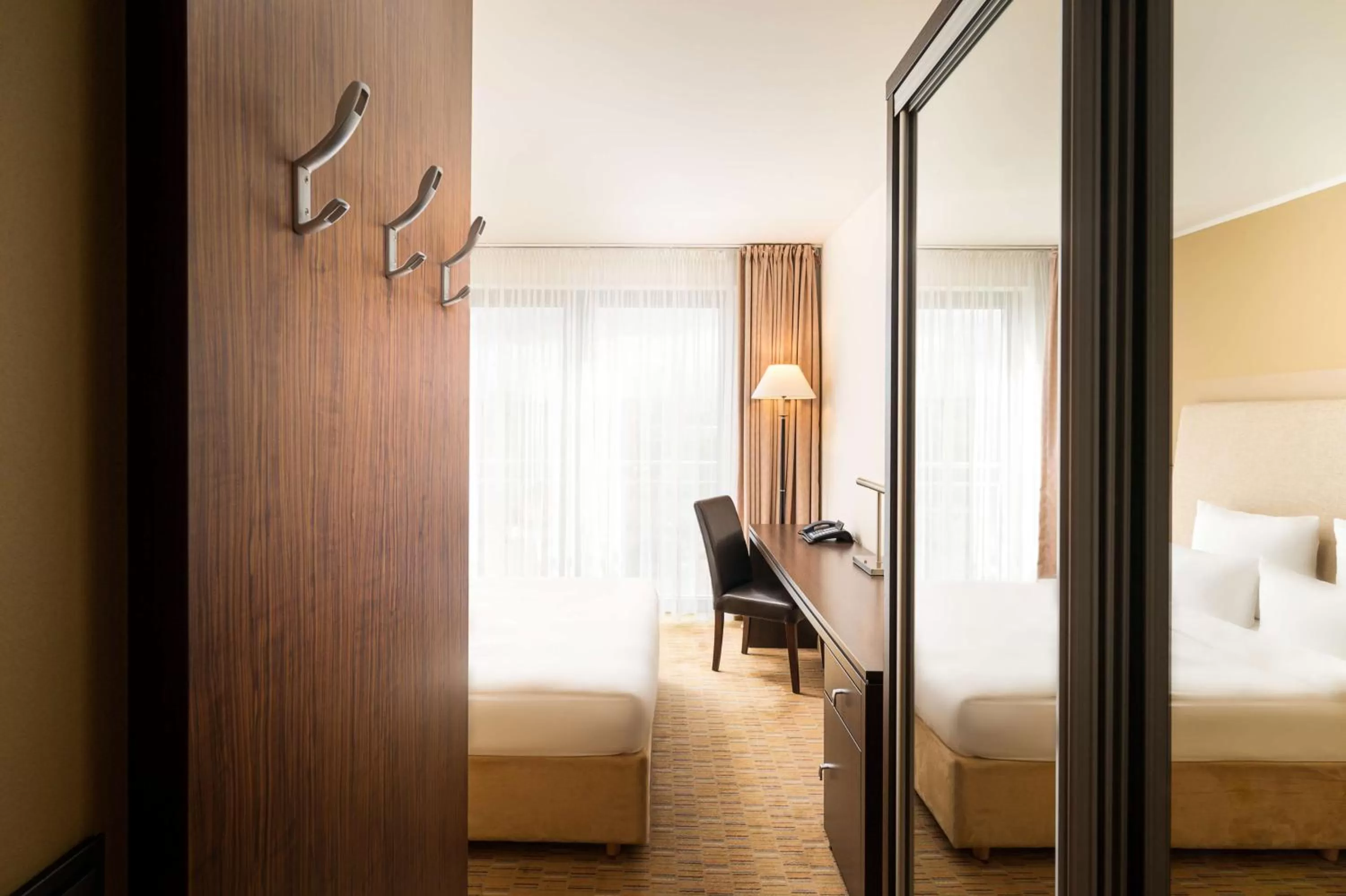 Bedroom, Bed in elaya hotel hamburg finkenwerder