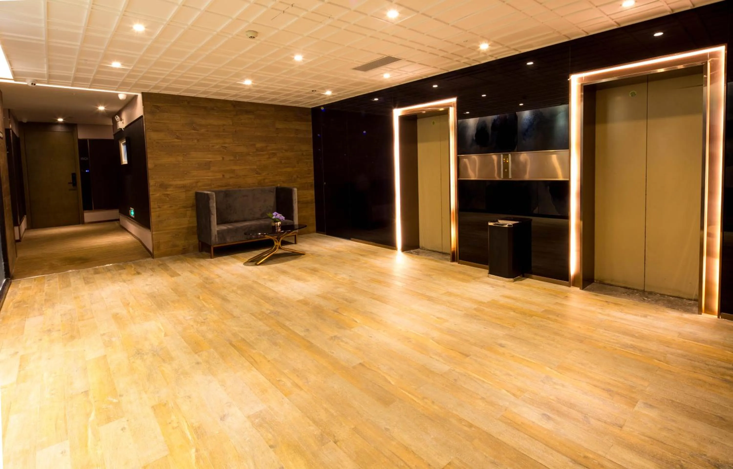 Area and facilities in INSAIL Hotel (Shenzhen Dongmen Branch)