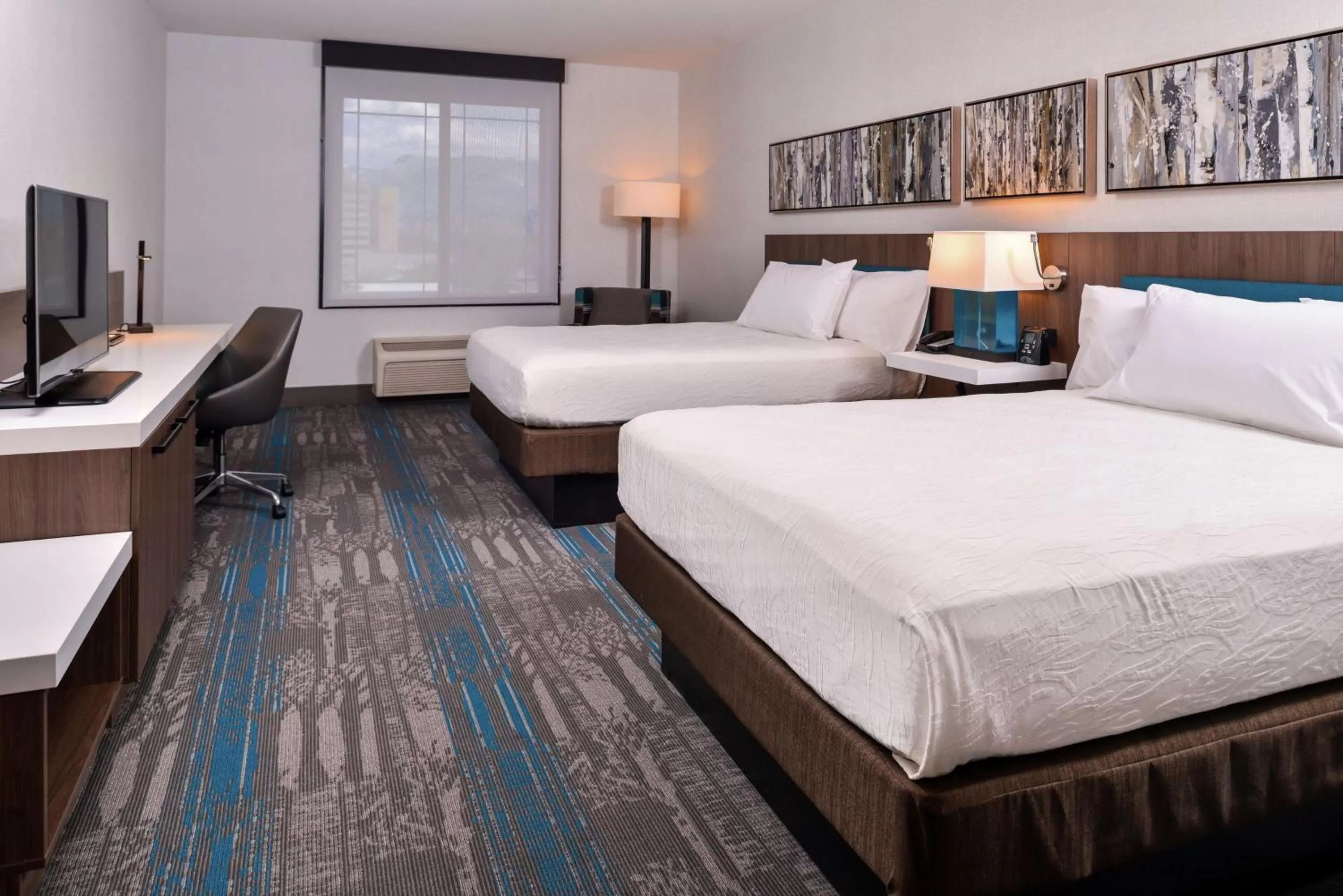 Bedroom, Bed in Hilton Garden Inn Salt Lake City Downtown