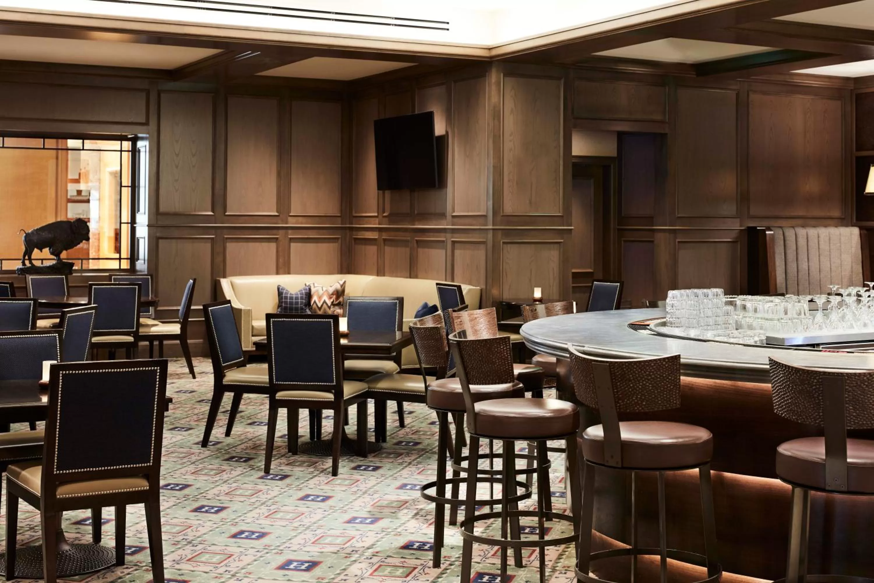 Restaurant/places to eat in Little America Hotel Salt Lake City