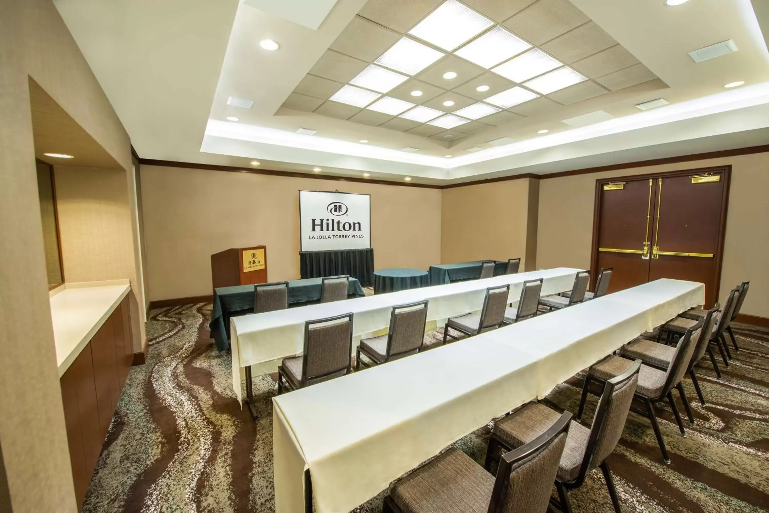 Meeting/conference room in Hilton La Jolla Torrey Pines