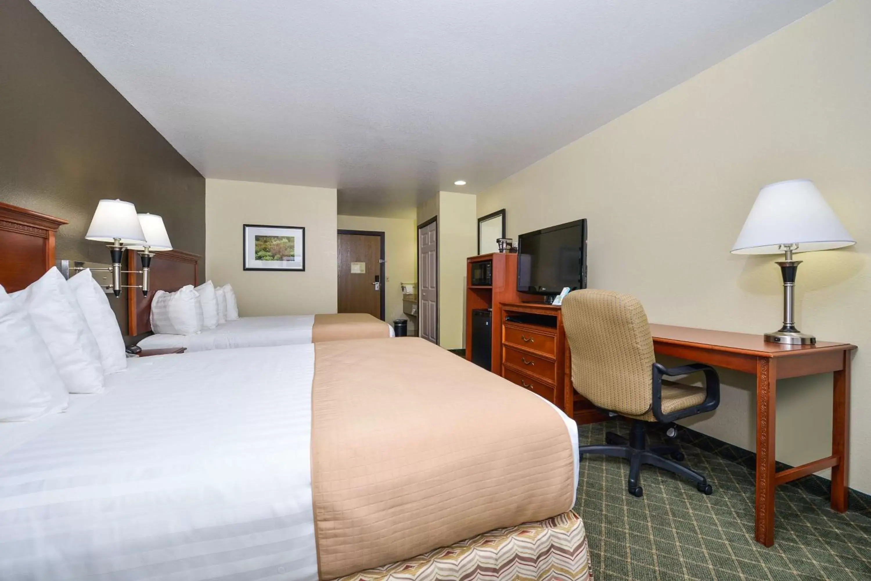 Photo of the whole room in Best Western Canon City