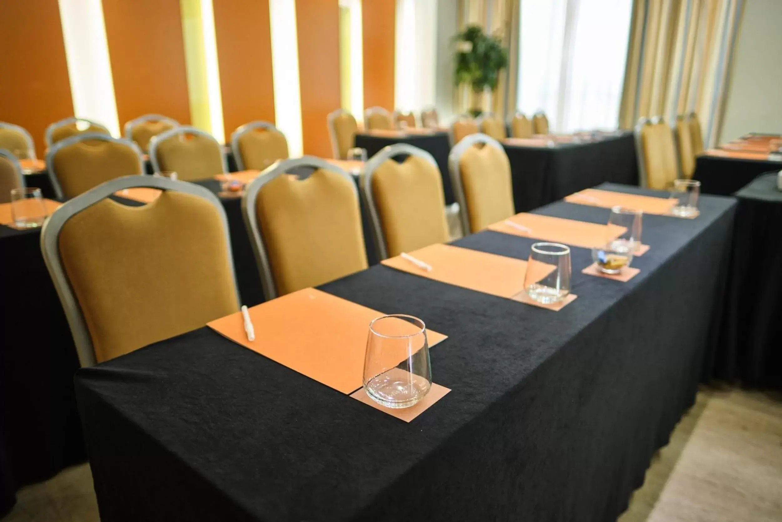 Meeting/conference room in Silken Atlántida Santa Cruz