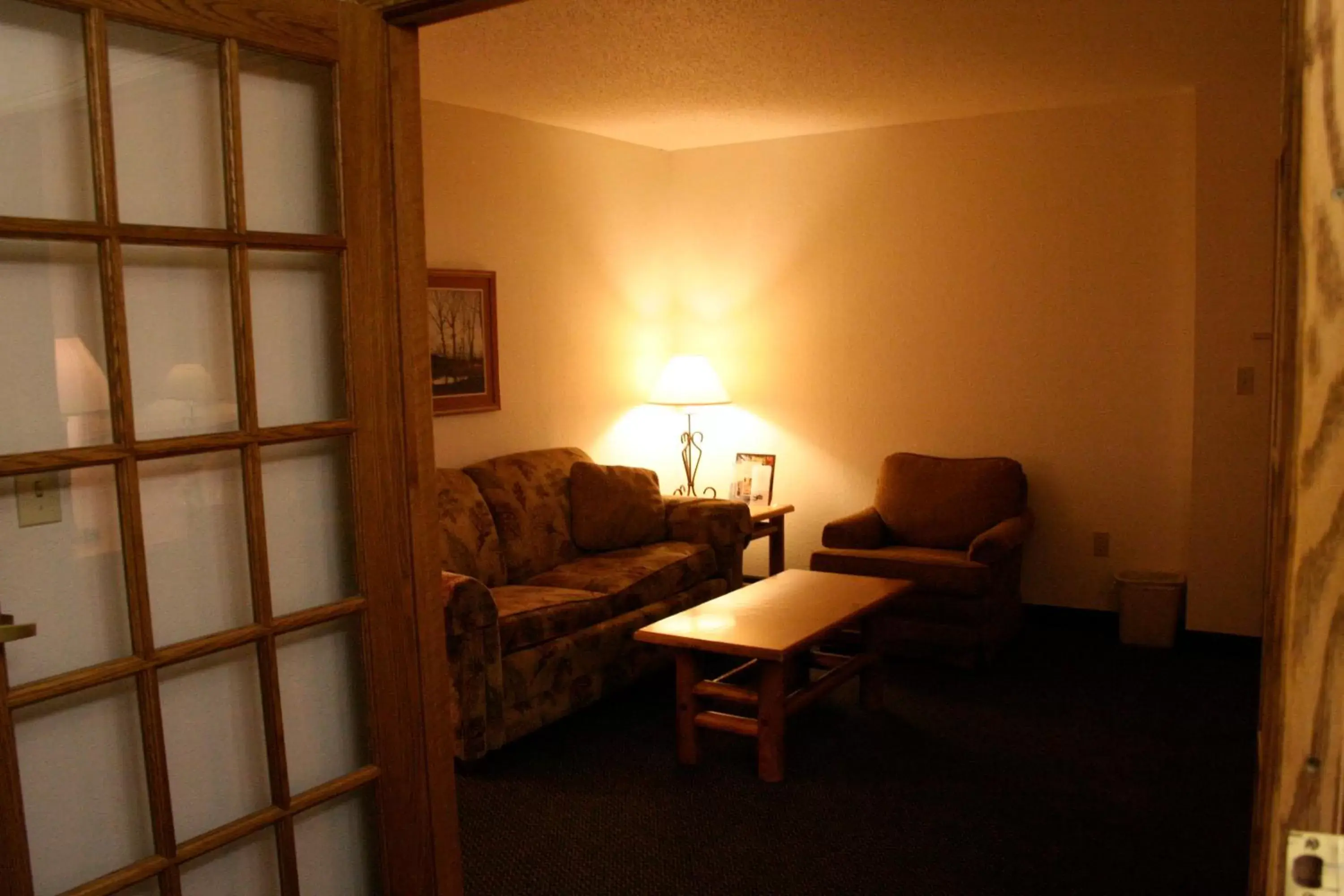 Seating Area in AmericInn by Wyndham Cedar Falls