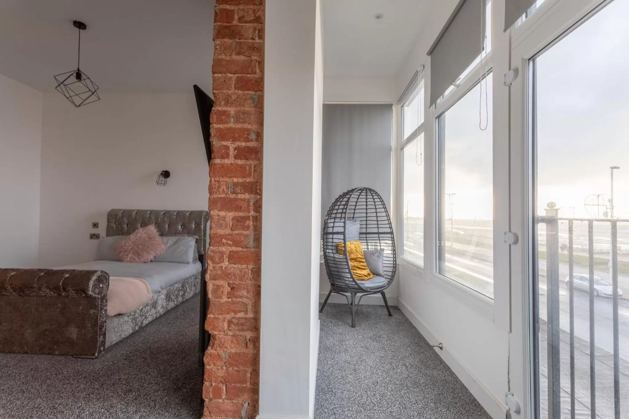 Bed in RESIDENCY LUXURY SEAFRONT HOTEL