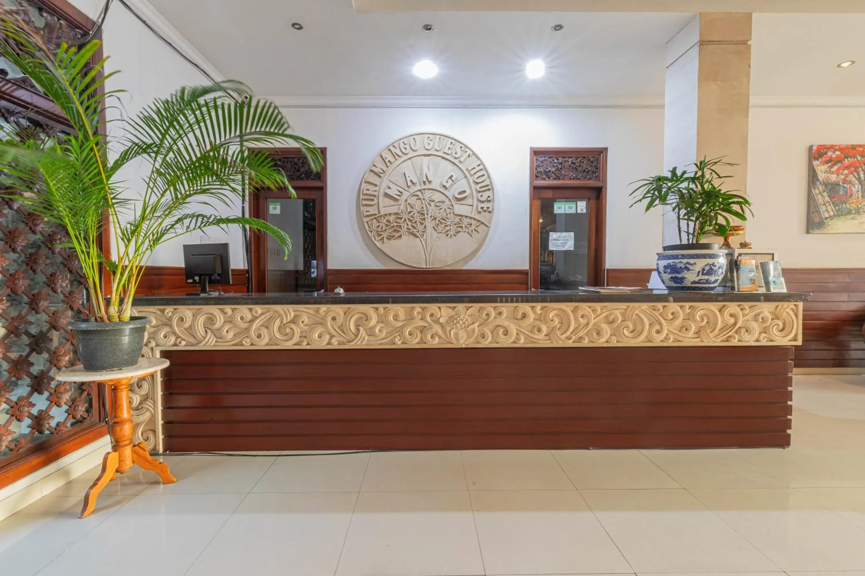 Lobby or reception, Lobby/Reception in OYO 3868 Puri Mango Hotel