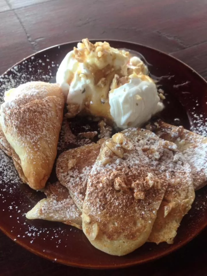 Breakfast in Platoni Elite