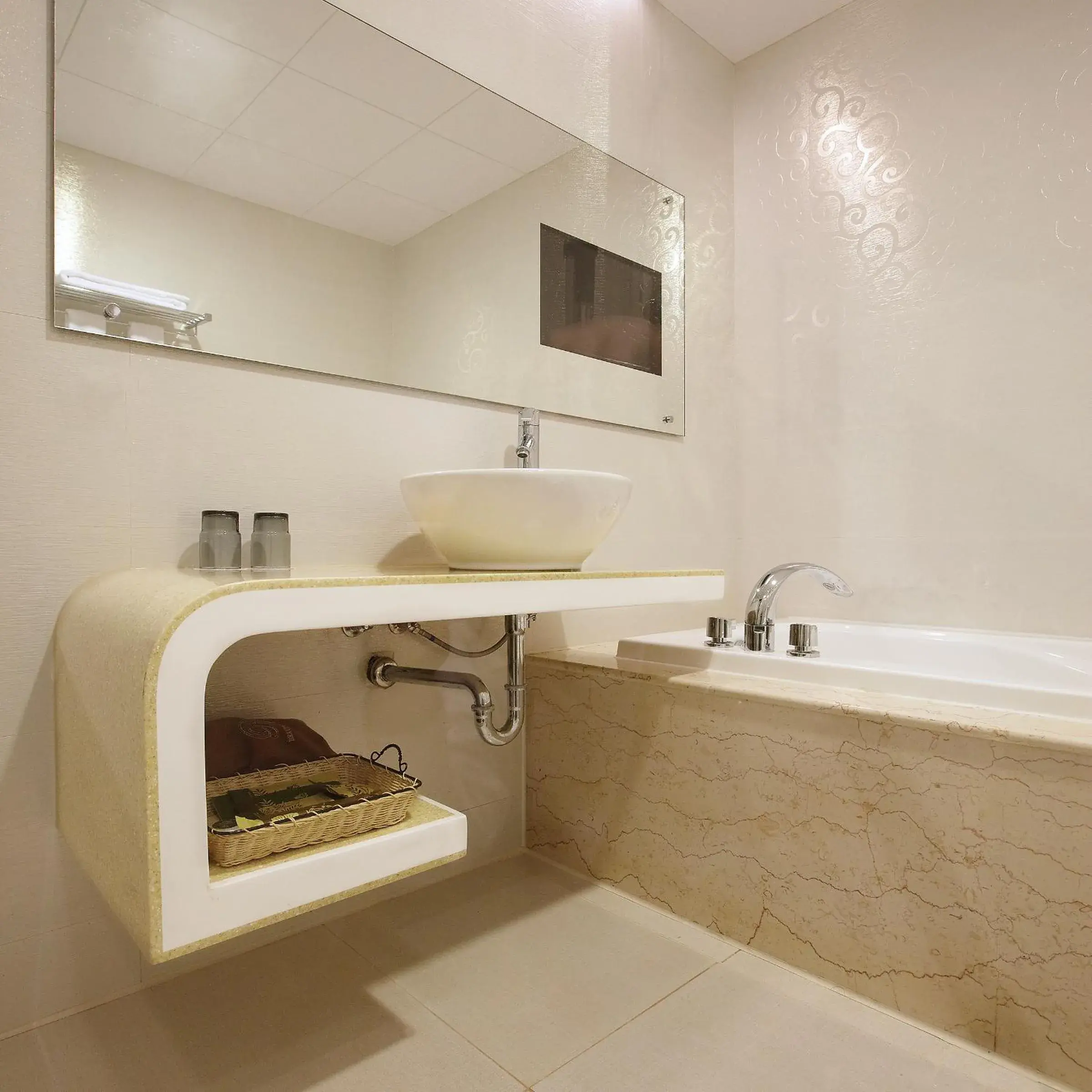 Bathroom in Beauty Hotels - Beautique Hotel