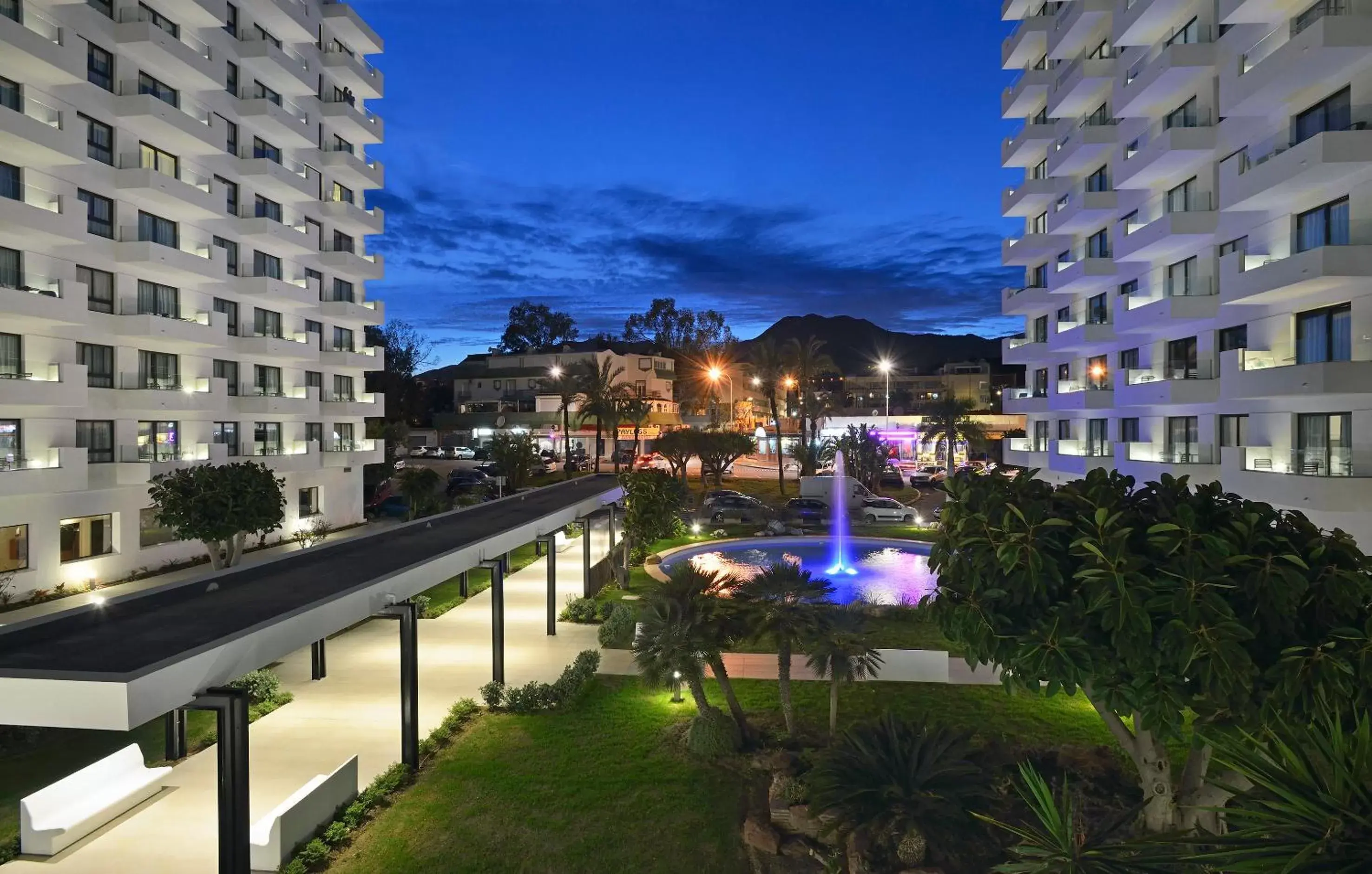 Facade/entrance, Pool View in Hotel Ocean House Costa del Sol, Affiliated by Meliá