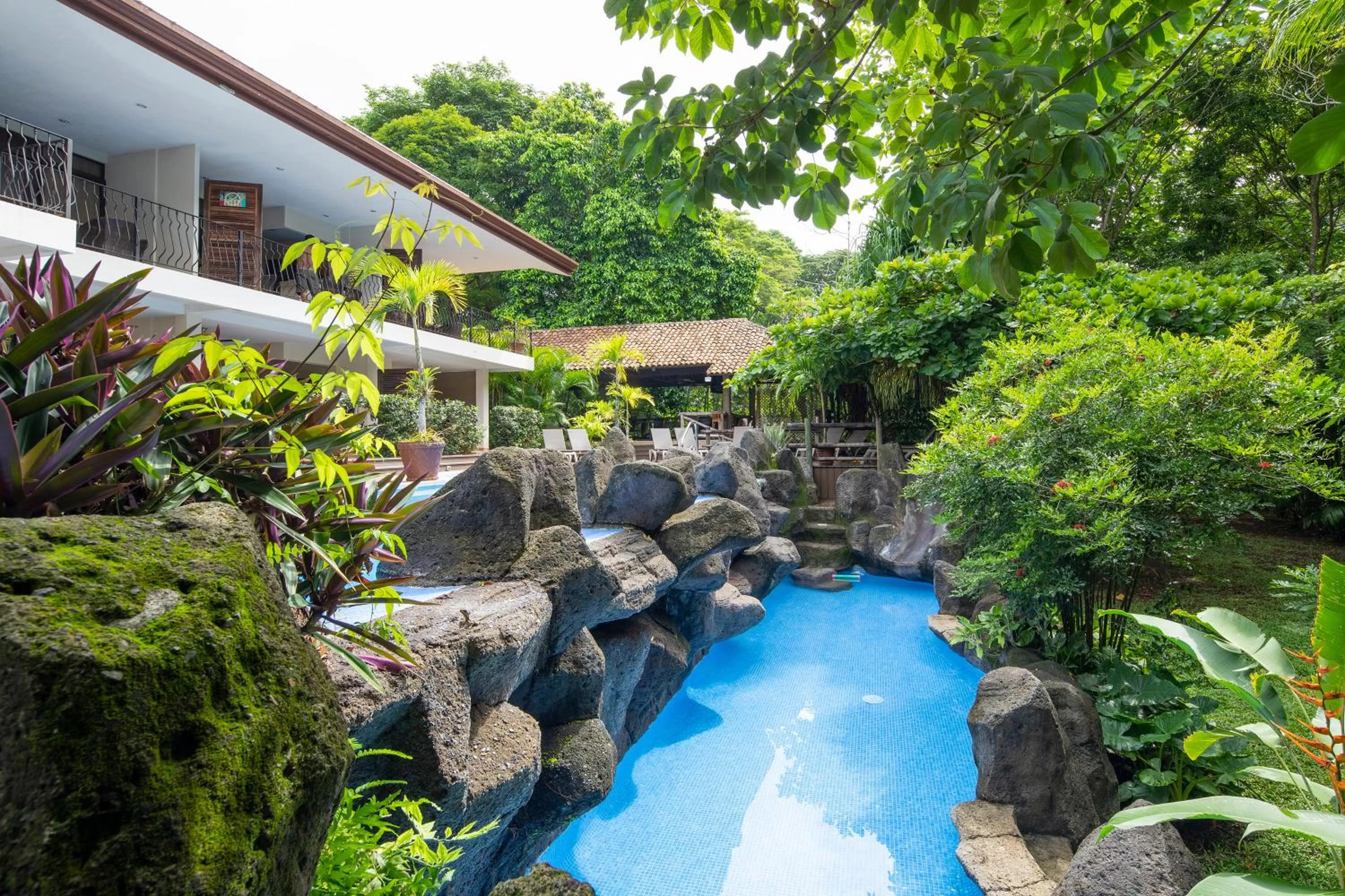 Pool view in Pumilio Mountain & Ocean Hotel