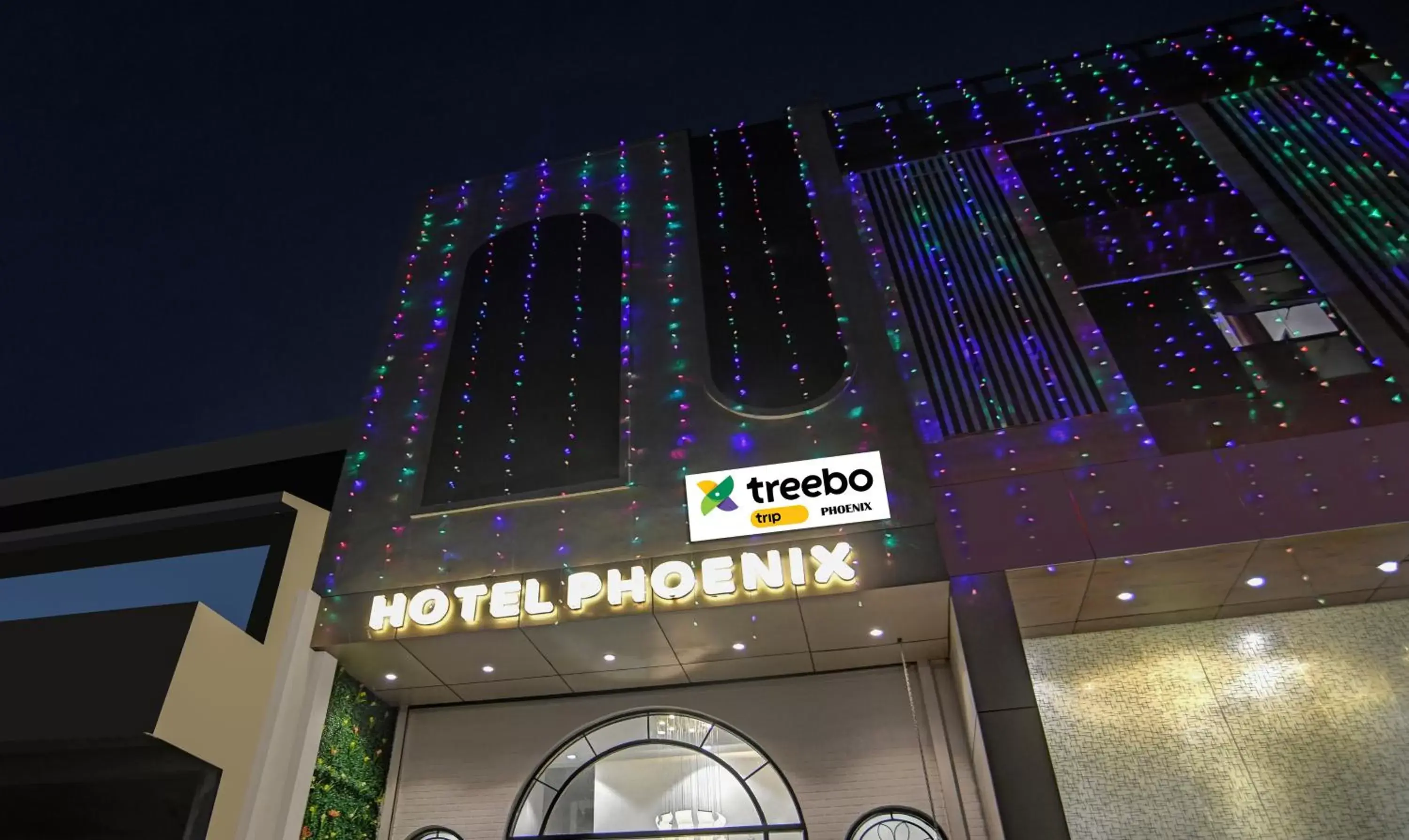 Property building in Itsy Hotels Phoenix Property building in Itsy Hotels Phoenix