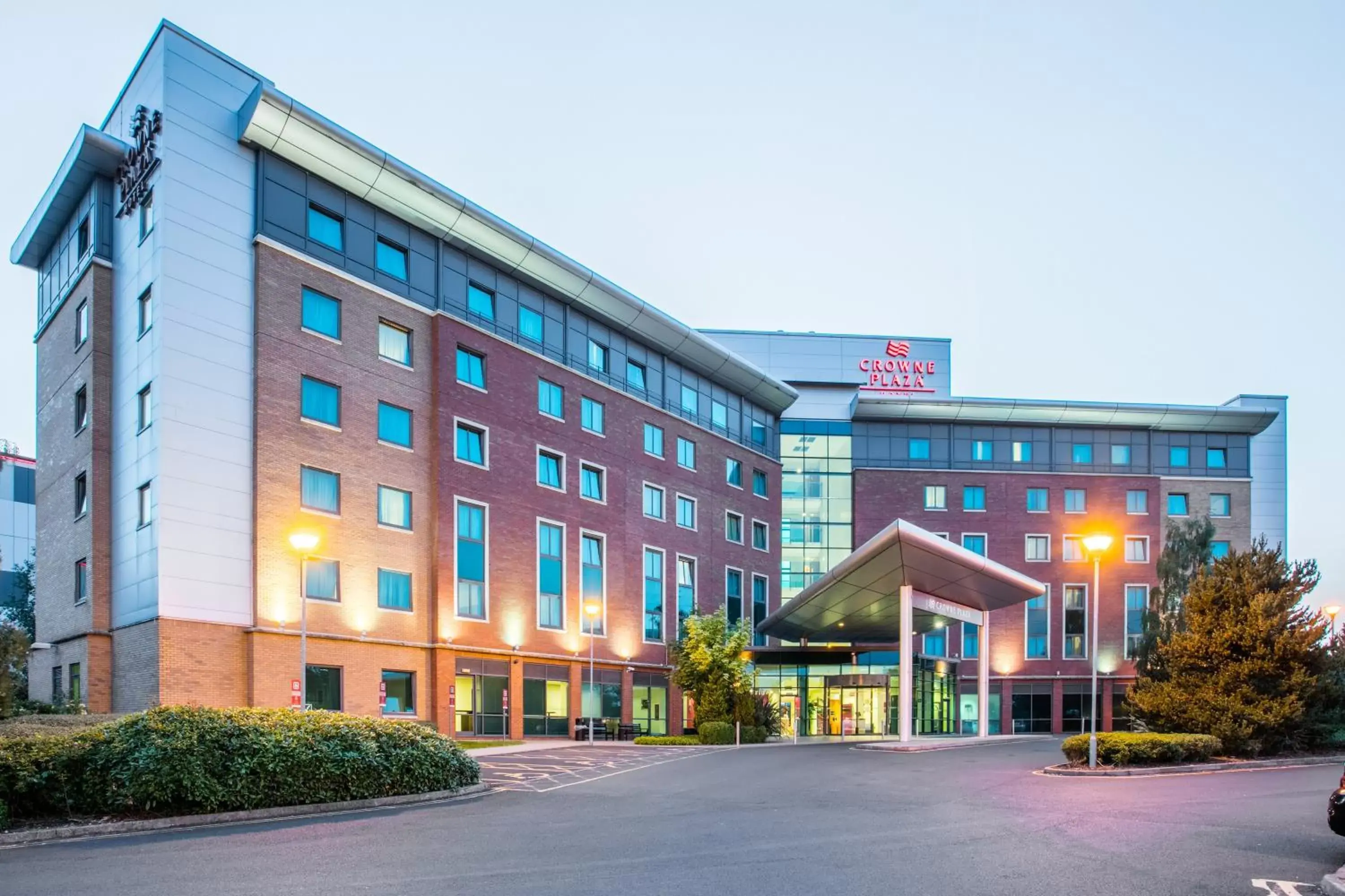 Property building in Crowne Plaza Birmingham NEC by IHG Property building in Crowne Plaza Birmingham NEC by IHG