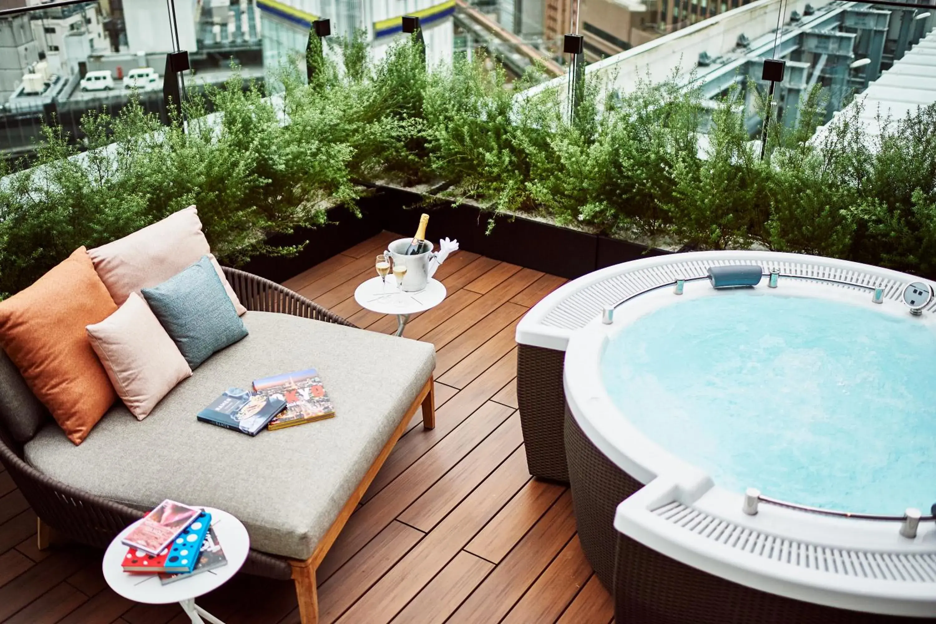 Hot Tub in The Gate Hotel Tokyo by Hulic