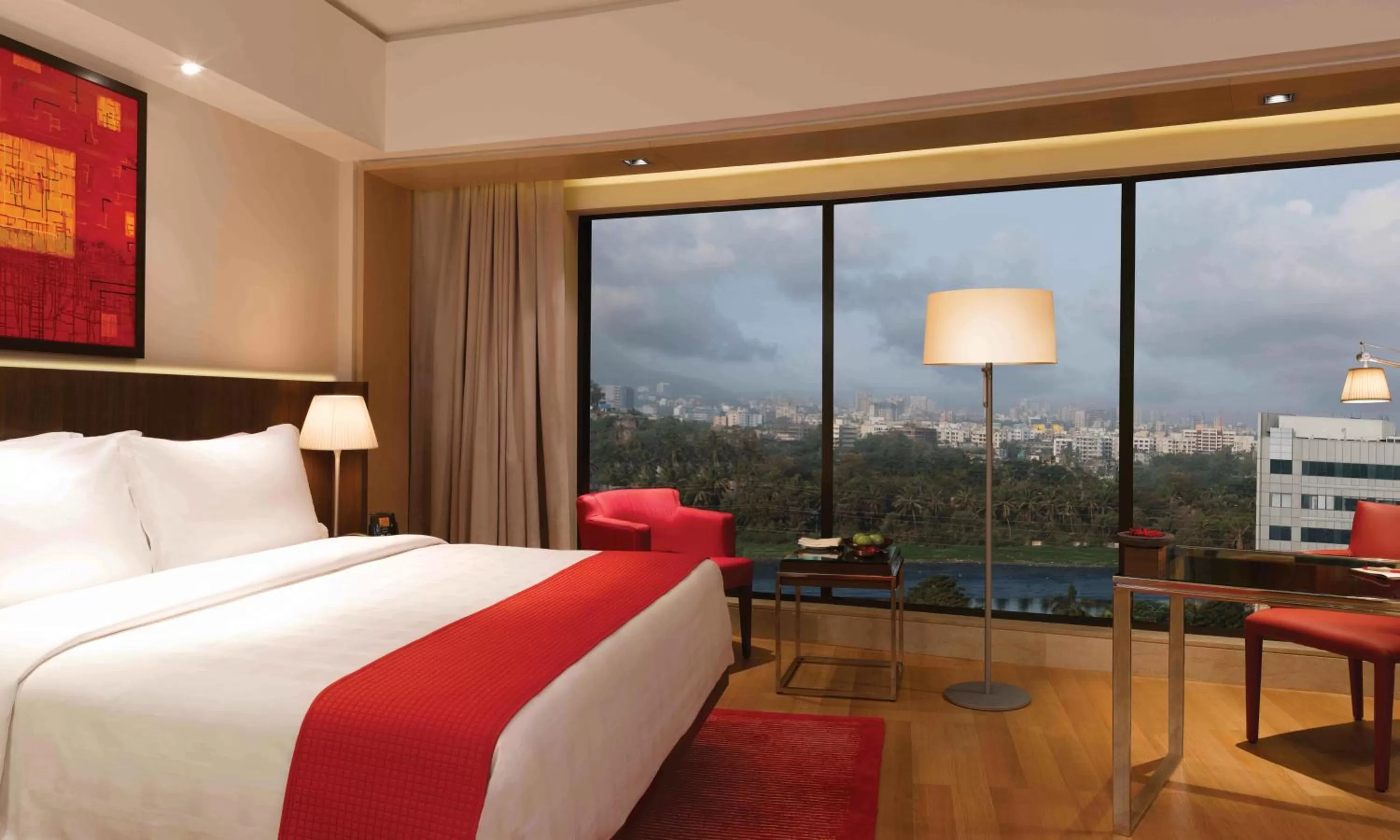 Bed in Trident Bandra Kurla