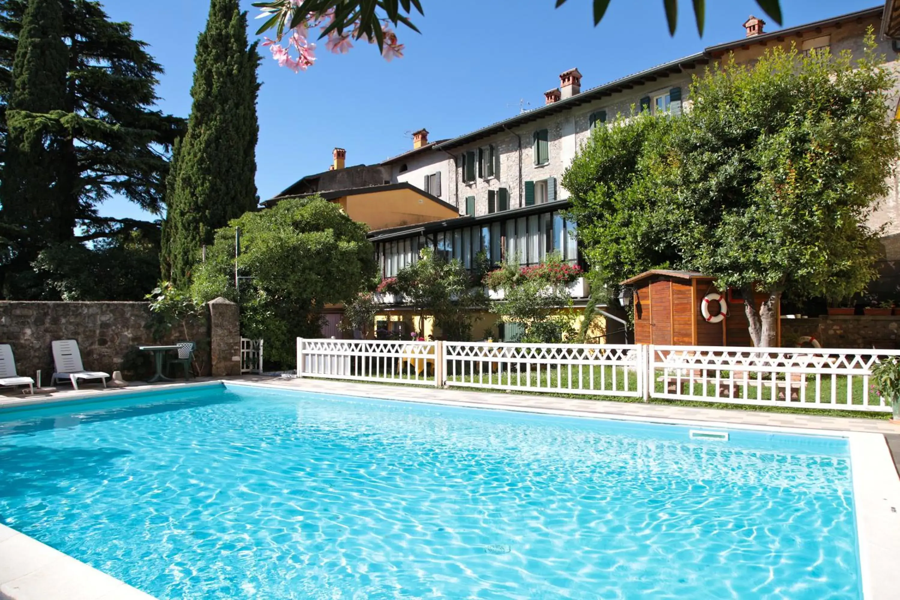 Swimming pool, Property Building in Hotel San Filis