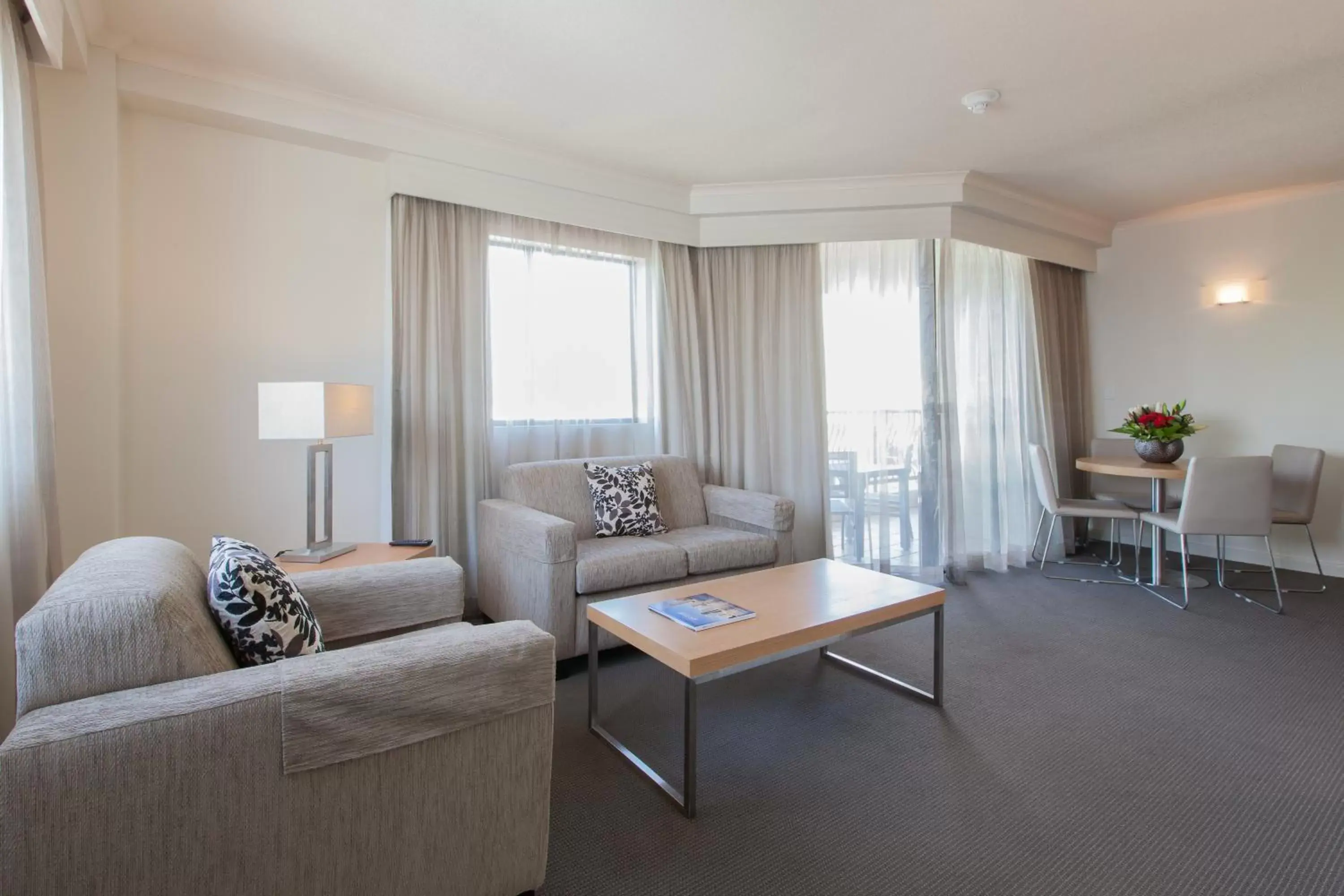 Living room, Seating Area in Central Cosmo Apartment Hotel