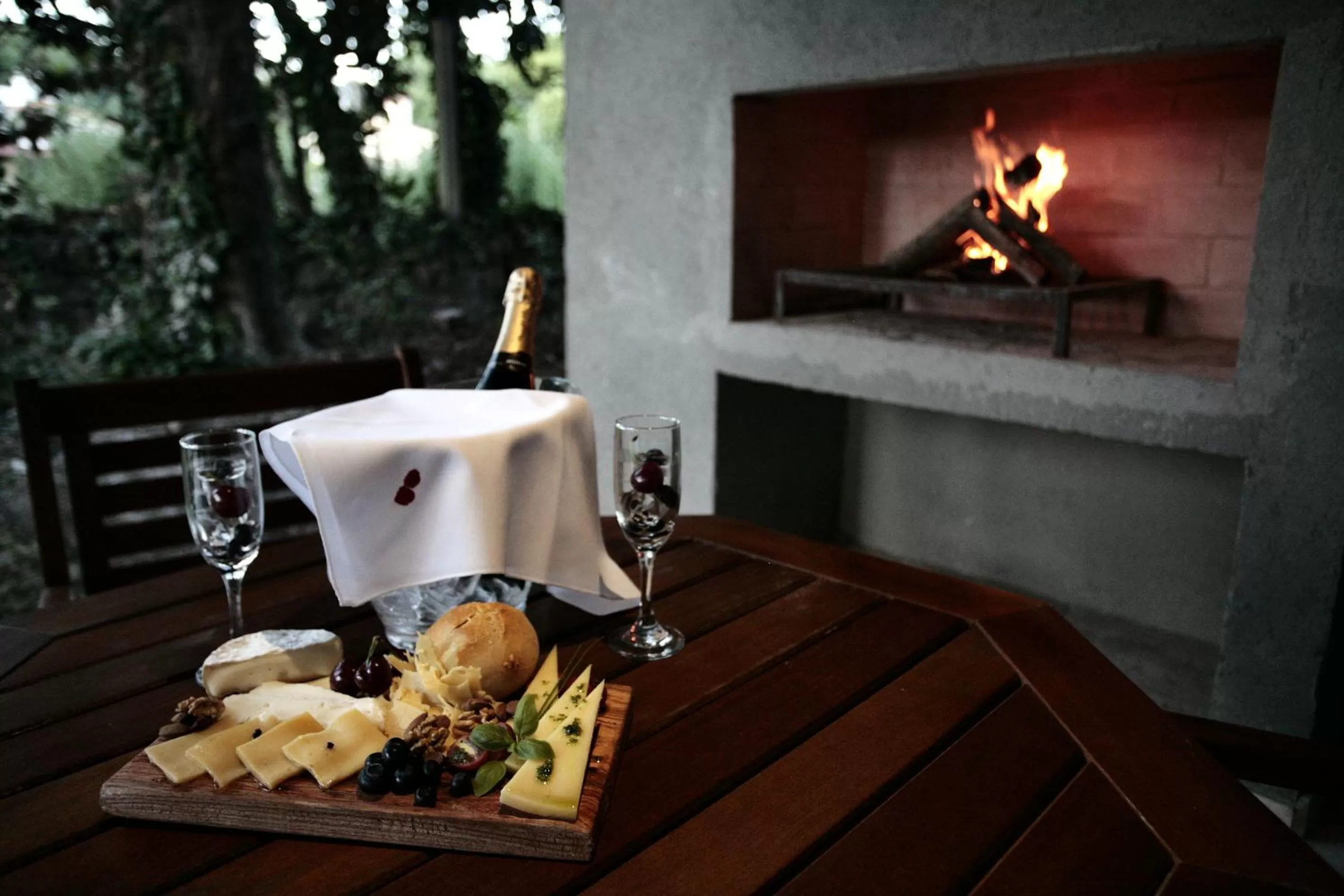 BBQ facilities in BlackStone Apart Boutique Hotel