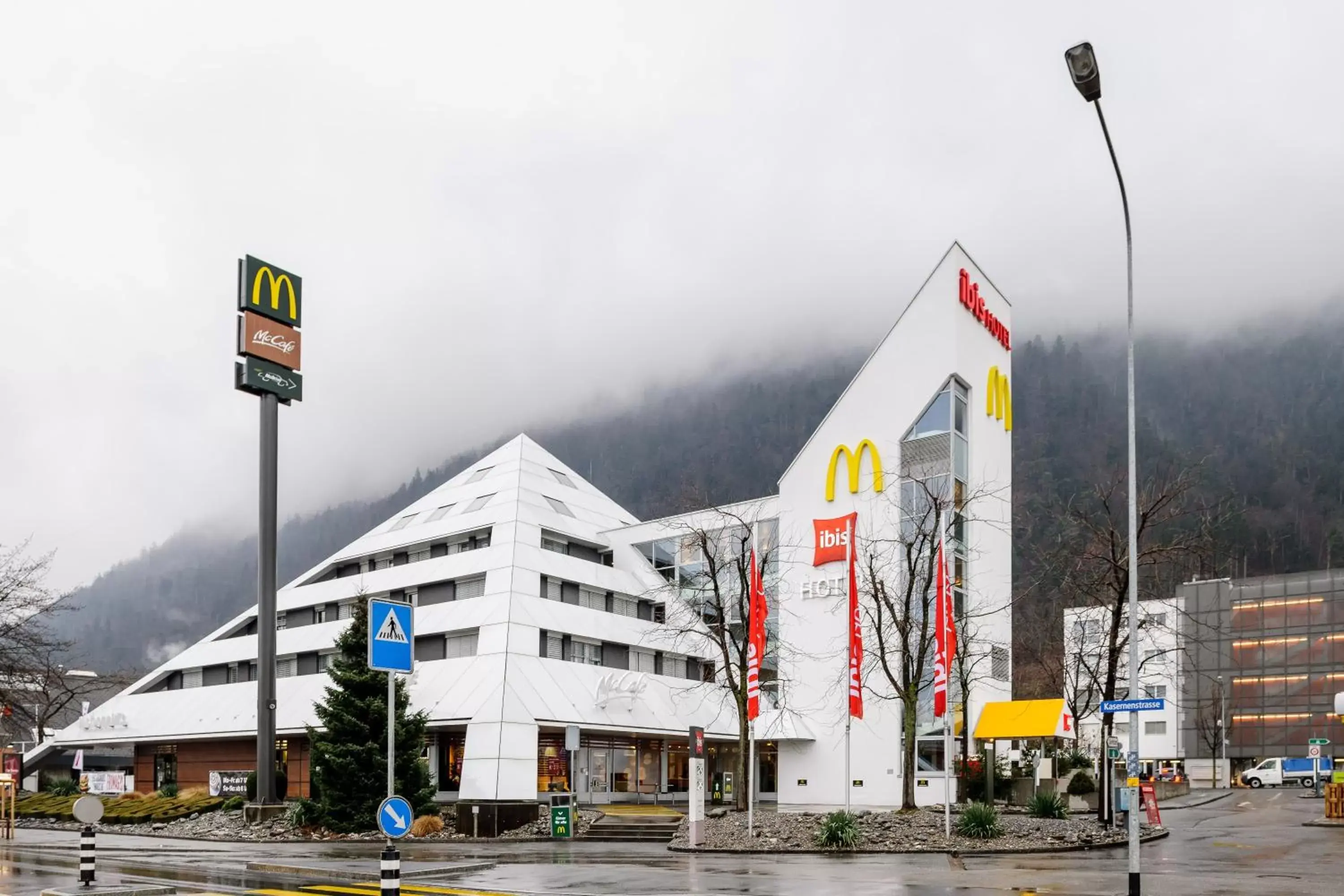 Facade/entrance, Property Building in ibis Chur