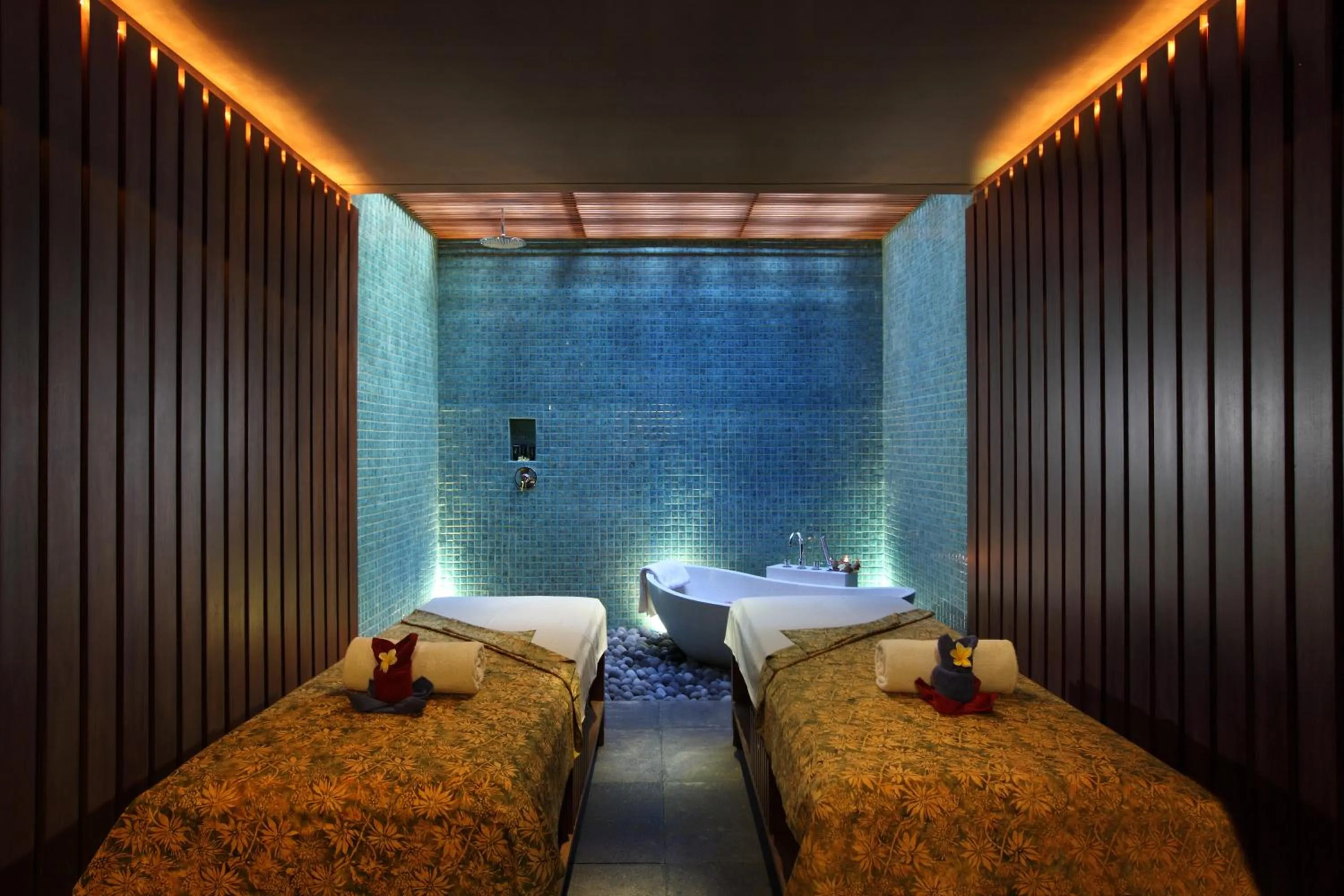 Spa and wellness centre/facilities, Bed in Mahagiri Villas Sanur