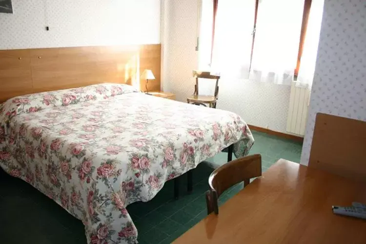 Bed in Albergo Anna